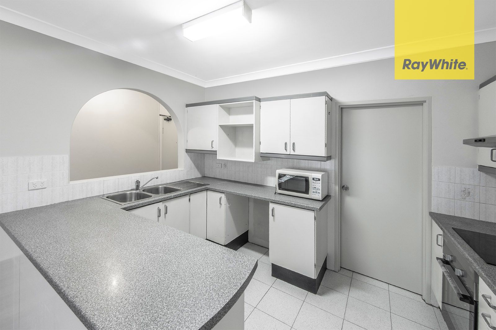 2/26 Thomas Street, Parramatta, NSW 2150