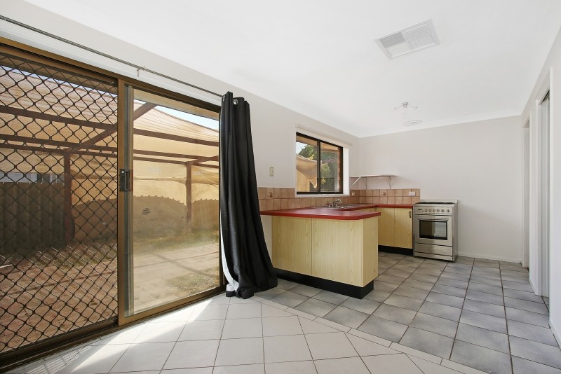 2 Graetz Court, Lavington, NSW 2641