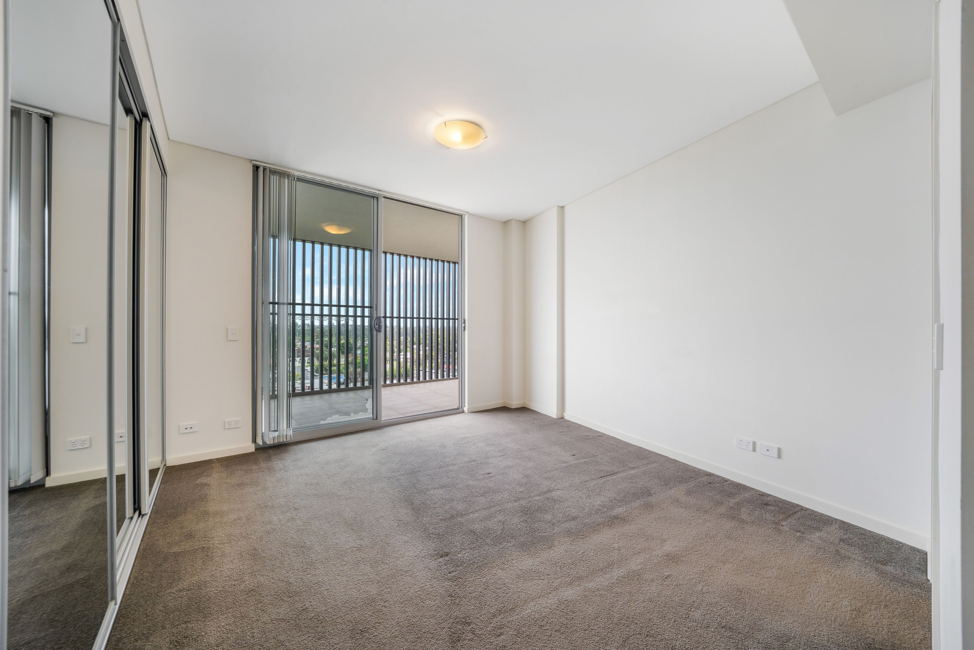63/57-59 Lachlan Street — photo 10 of 14