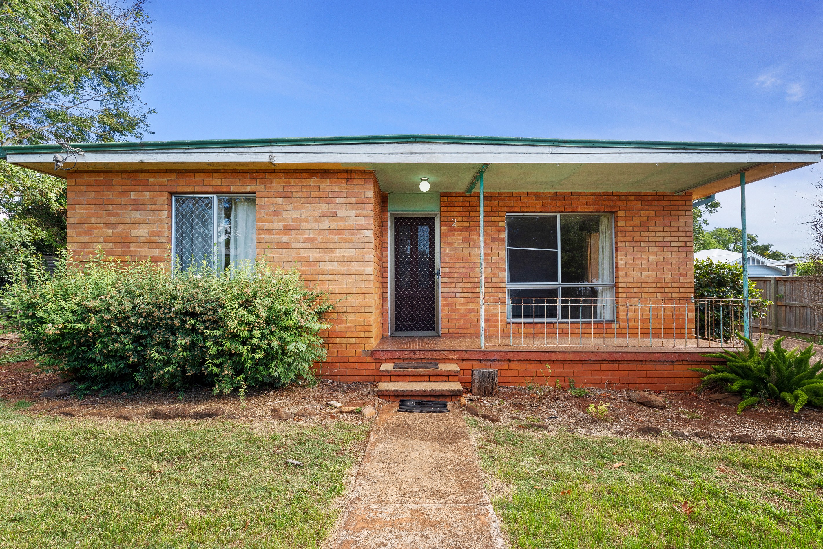 2 Bruce Street, East Toowoomba, QLD 4350