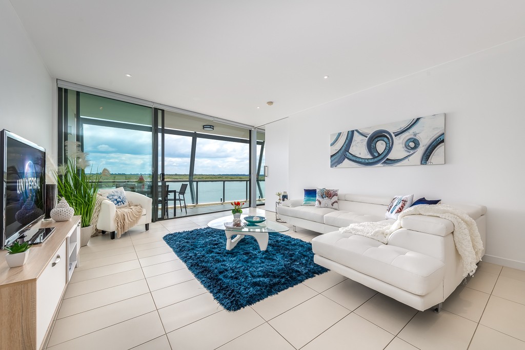 3303/4 Marina Promenade, Paradise Point, QLD 4216