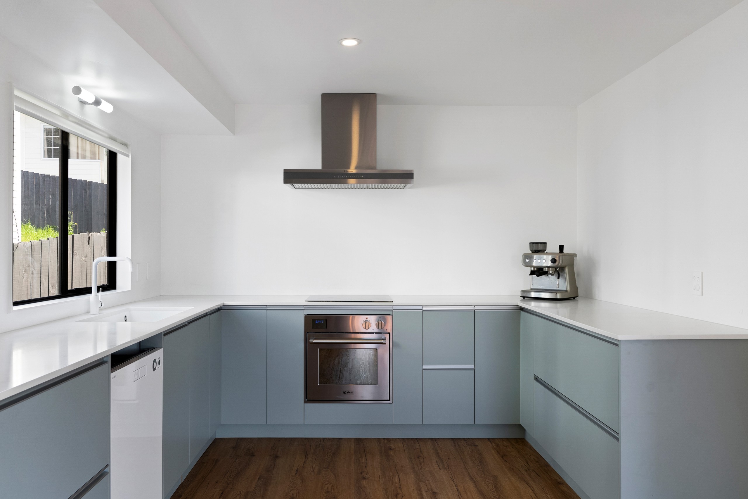 2/75 Langana Avenue, Browns Bay, North Shore City