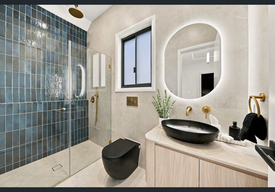 Ready to Move In Premium Double-Storey House Turn Key| Rouse Hill — photo 8 of 11
