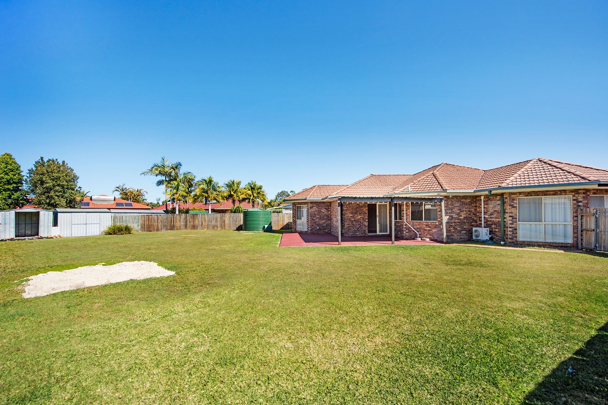 17 Meiland Place, Meadowbrook, QLD 4131