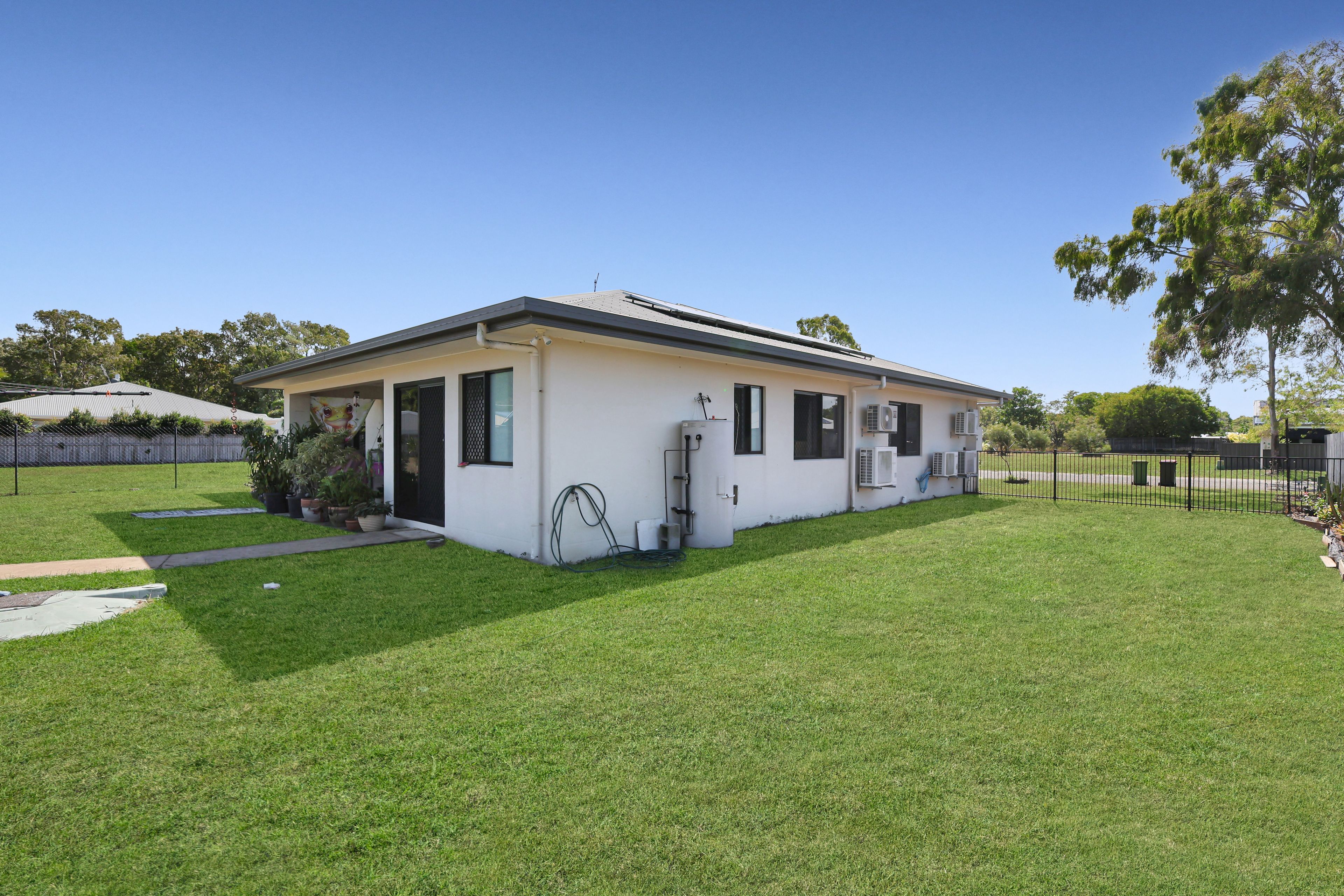 15 Rosella Street — photo 18 of 21