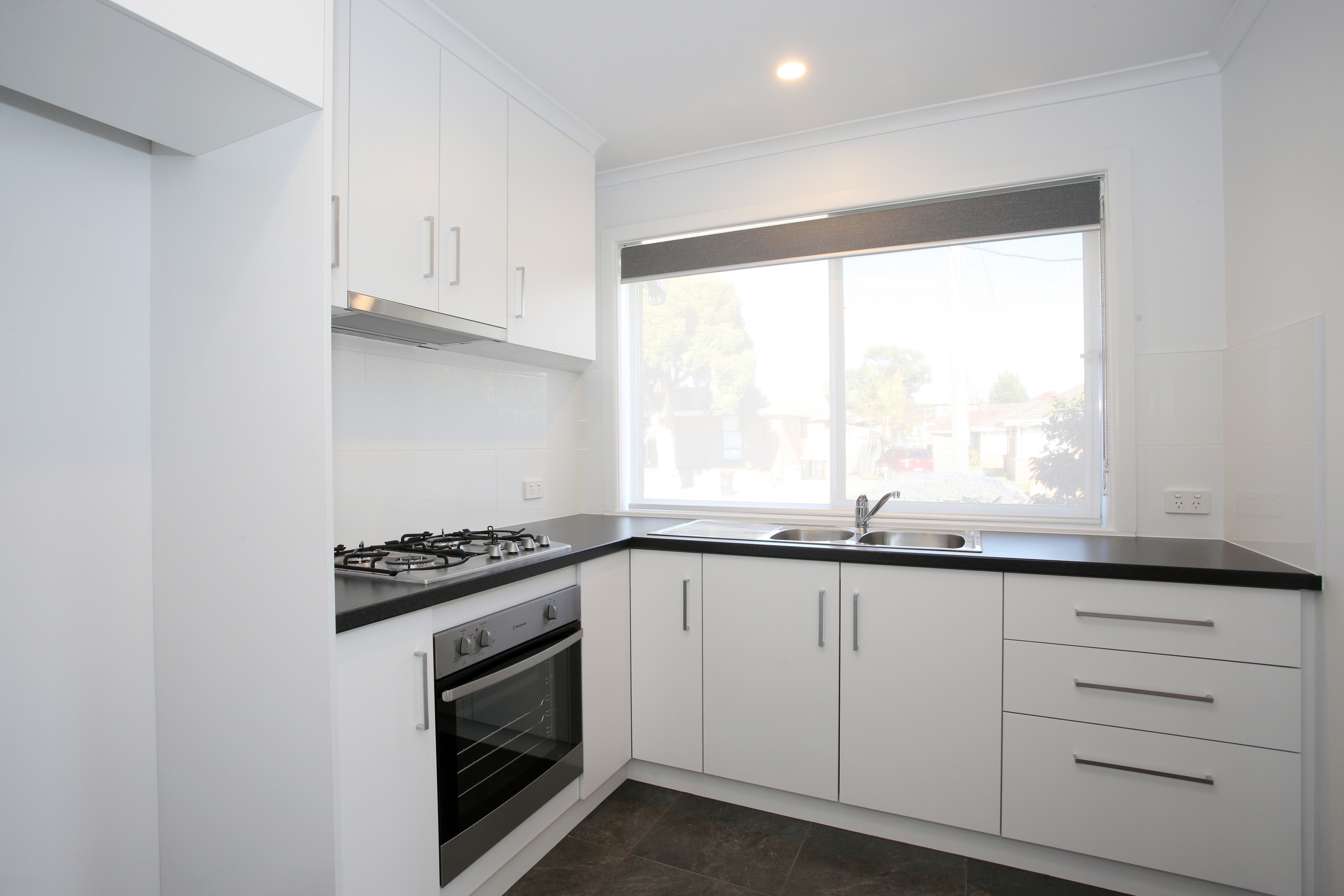 8/9-11 Radcliffe Avenue, Cheltenham, VIC 3192