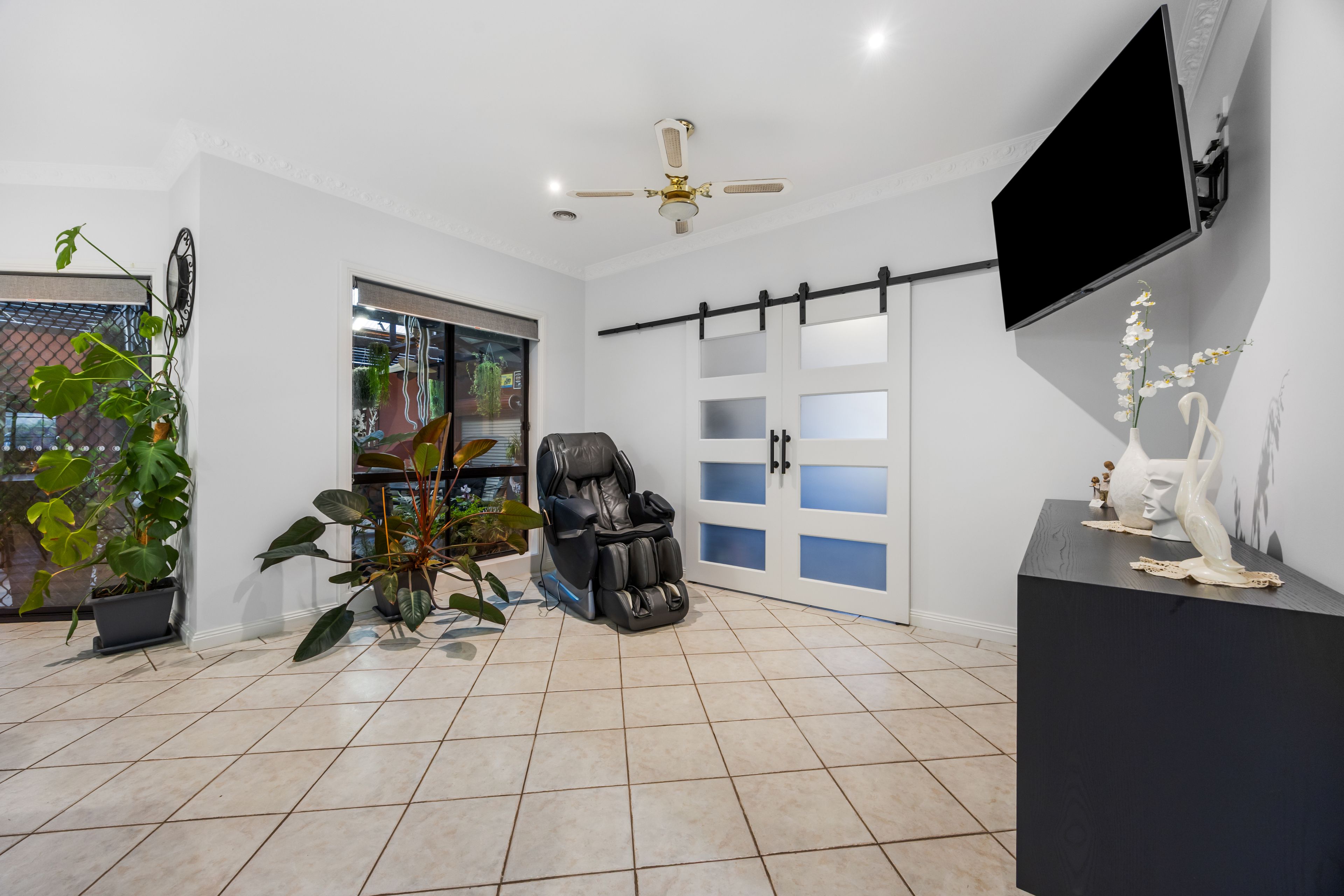 2 Jasmine Drive — photo 18 of 28