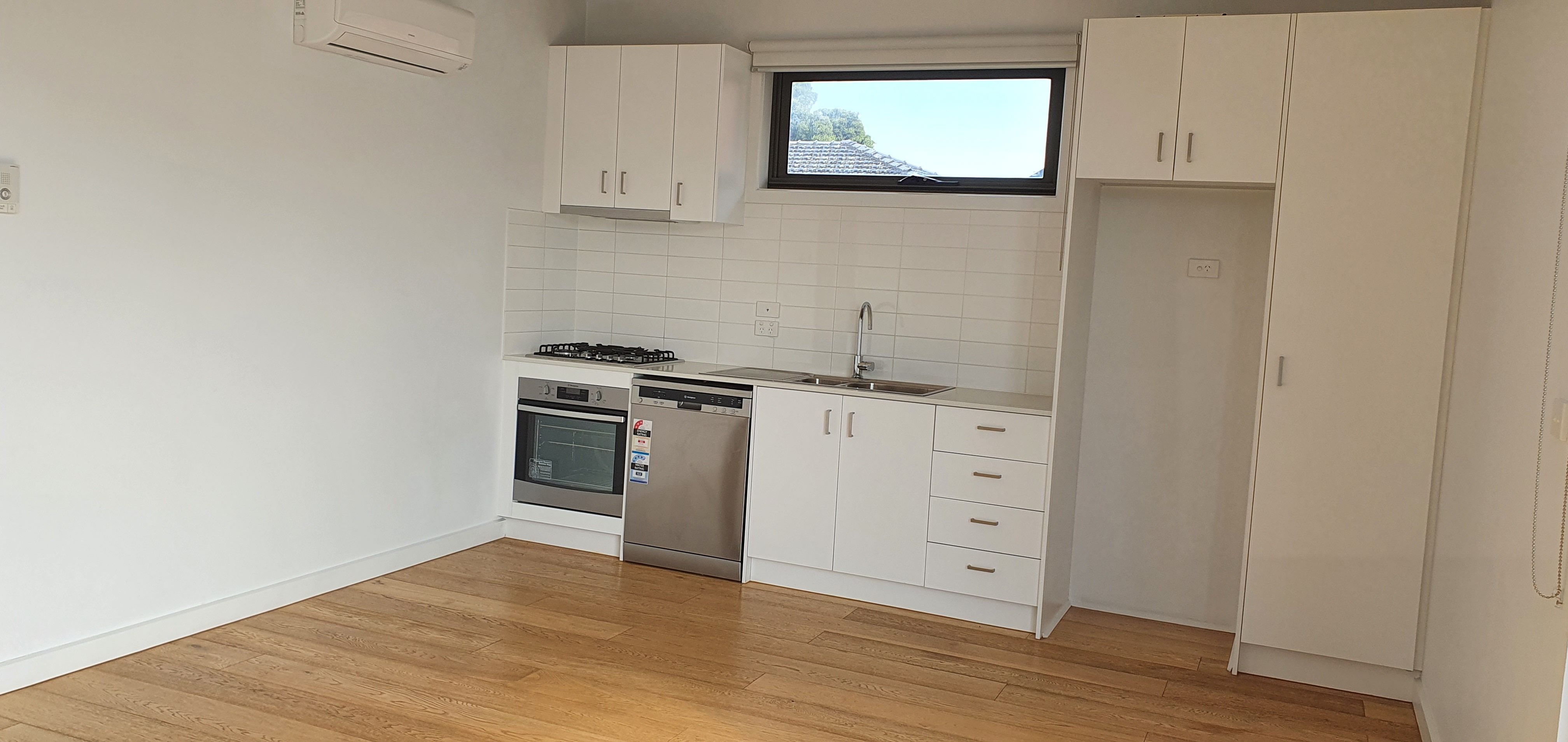 102/2029 Dandenong Road, Clayton, VIC 3168