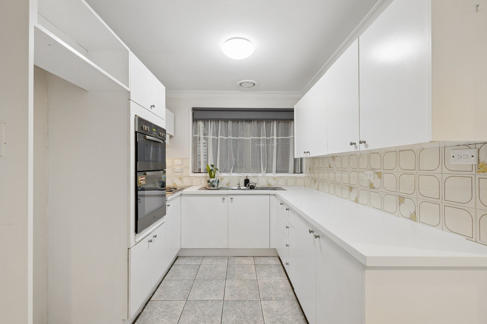 13/18-20 Glen Street — photo 4 of 16