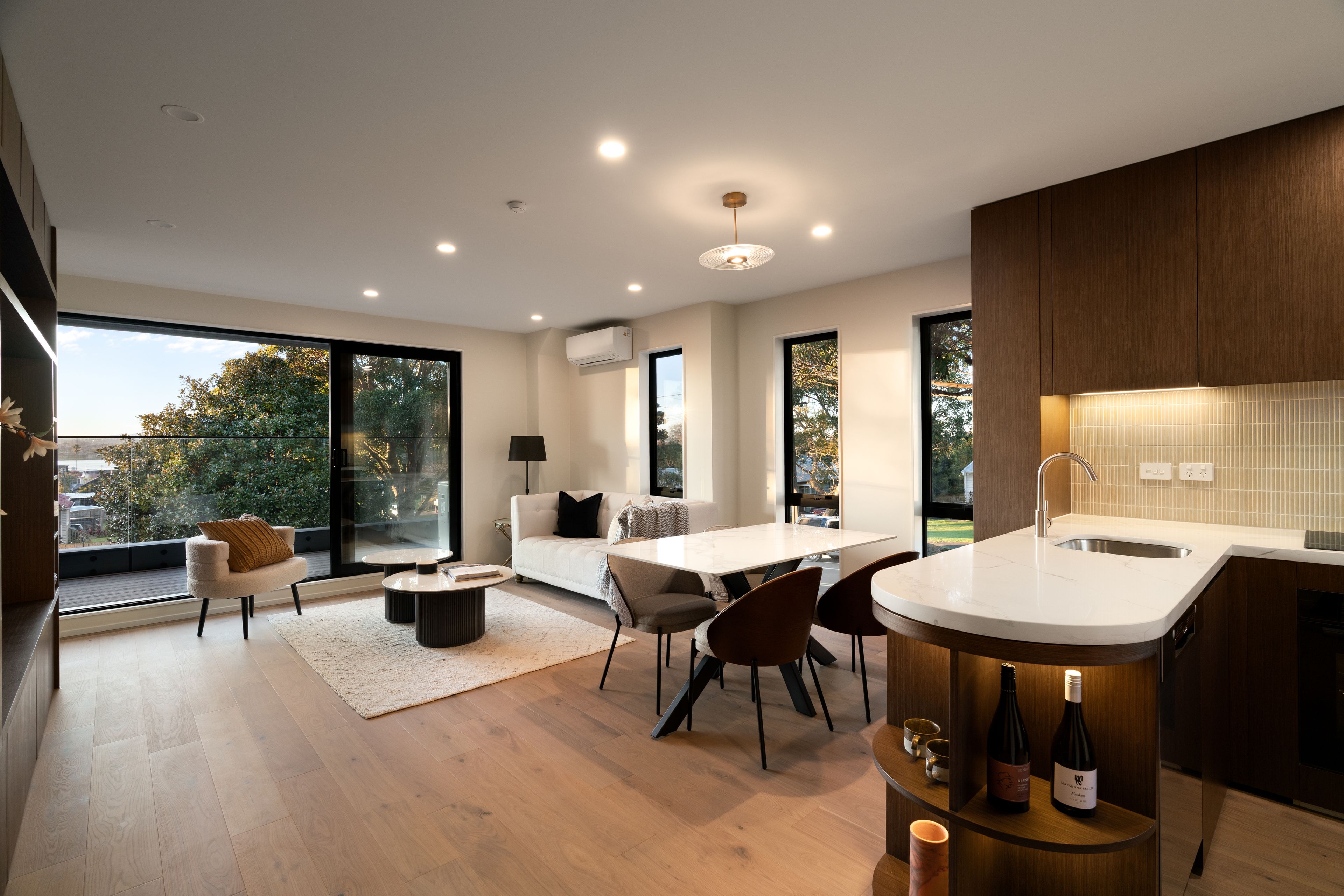 7/182 Tripoli Road, Point England, Auckland City