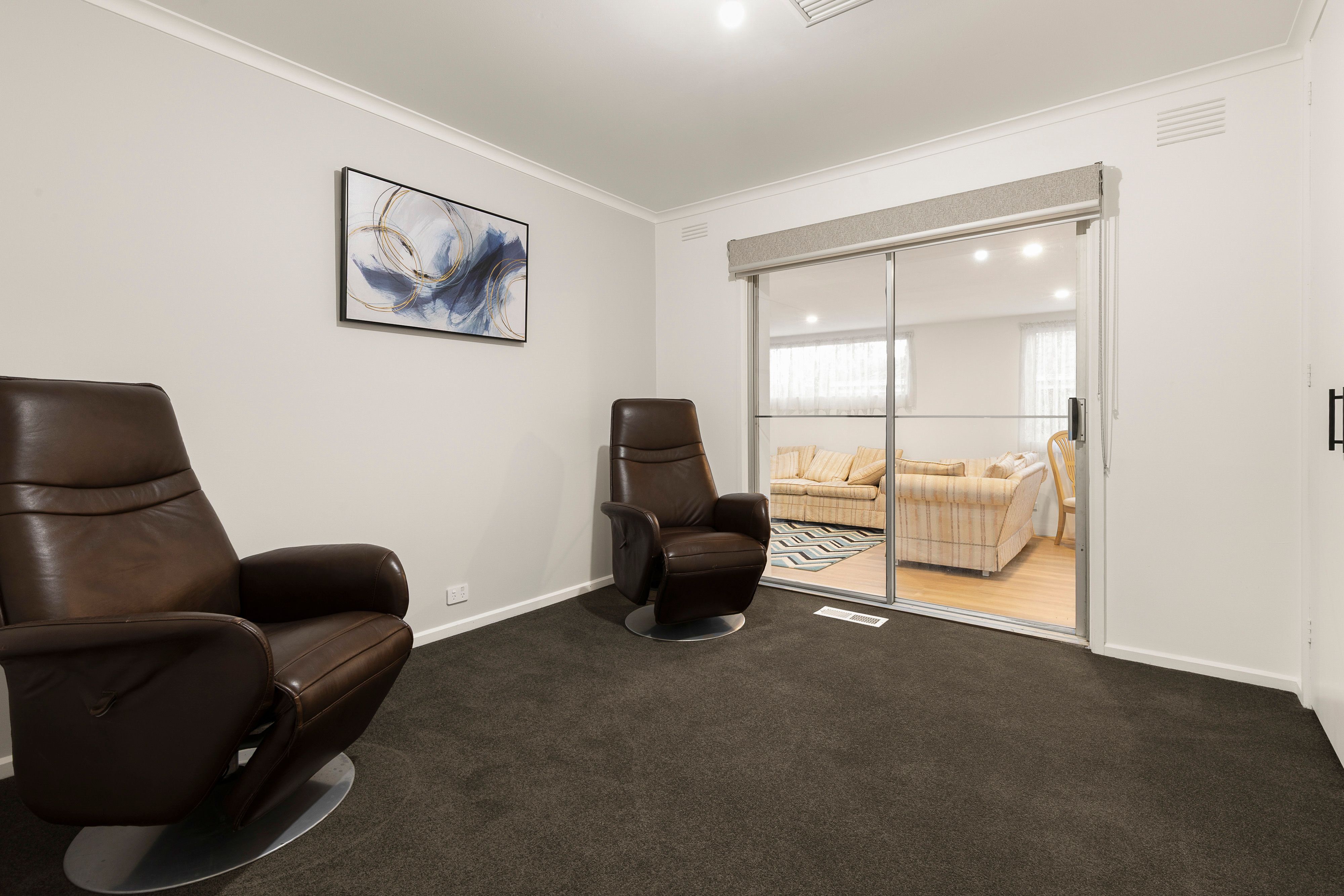 72 Dianne Avenue — photo 14 of 23