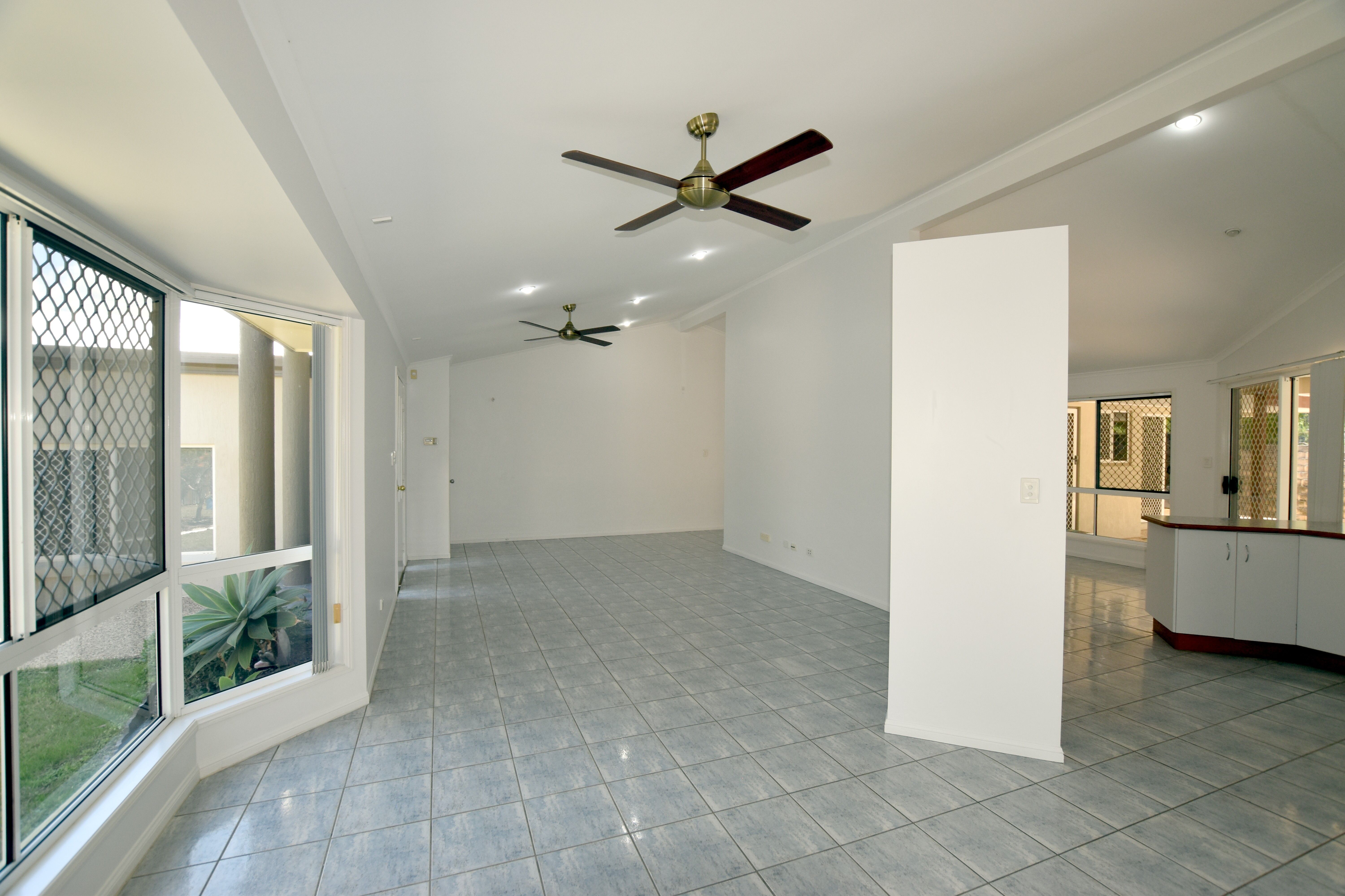 11 Gapparis Street — photo 3 of 14