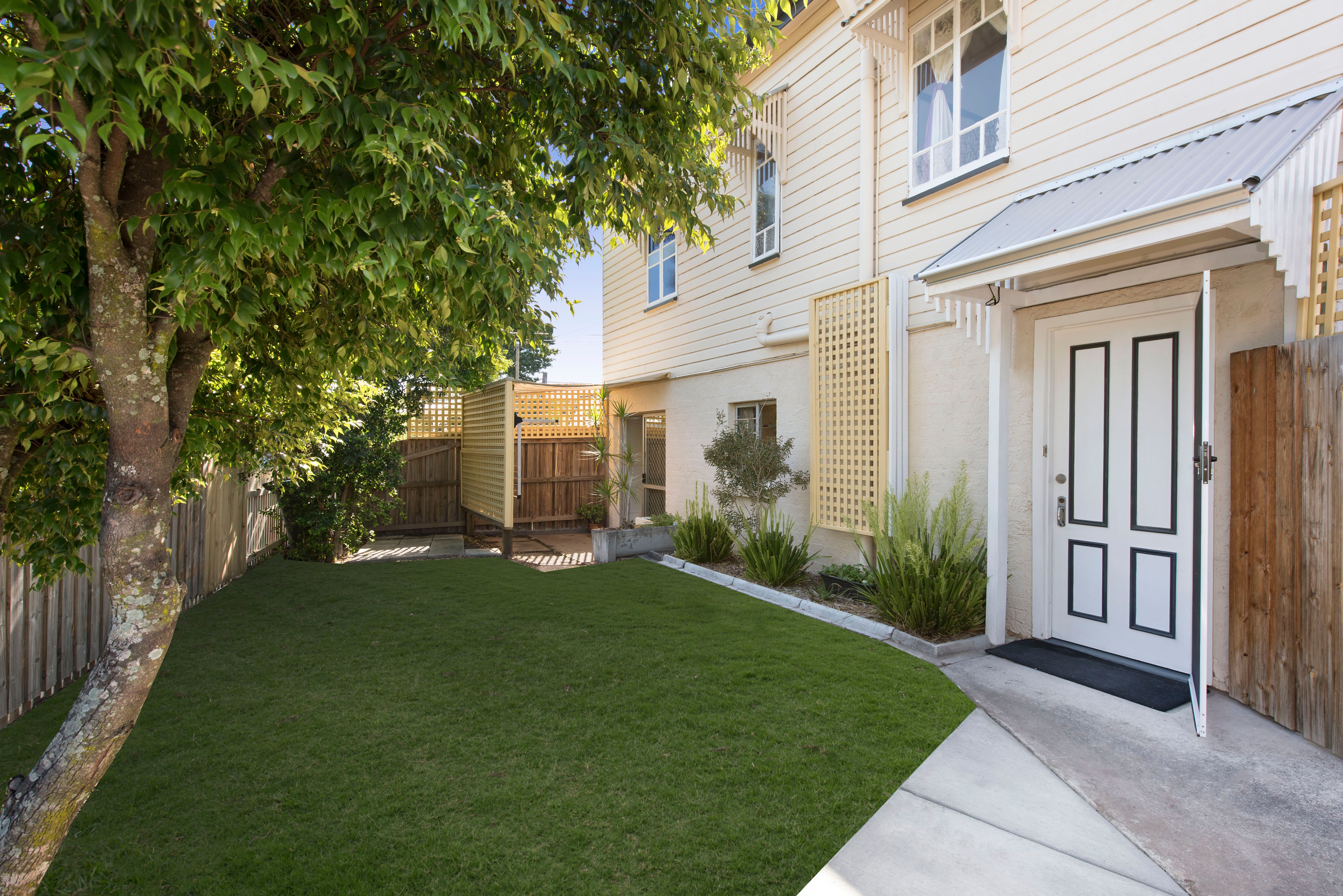79 Leicester Street, Coorparoo, QLD 4151