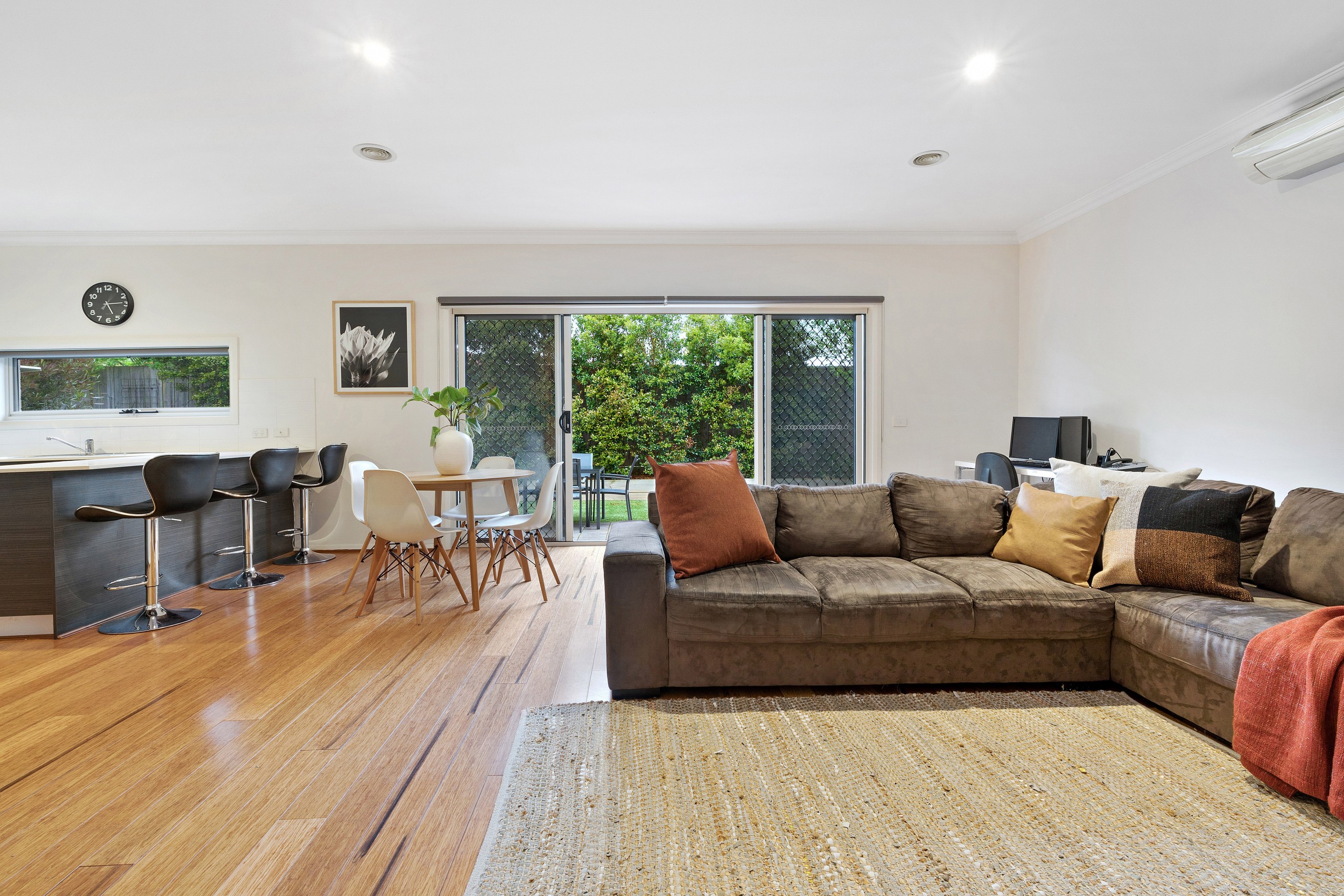 2/116 Hull Road, Croydon, VIC 3136