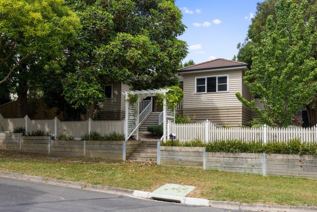 19 Tagell Road — photo 7 of 8