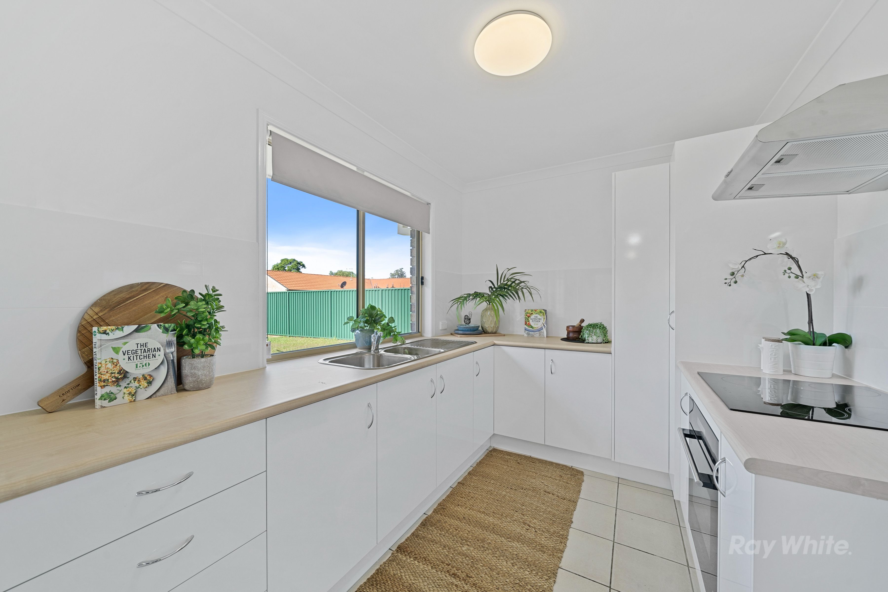 8 Craig Street, Crestmead, QLD 4132