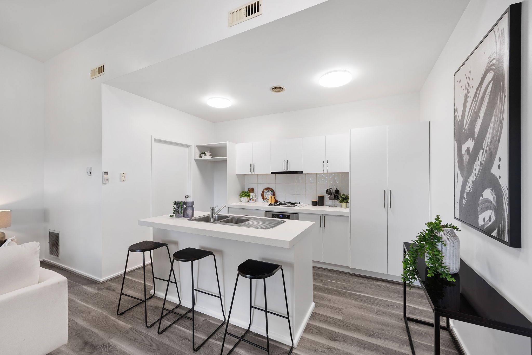 2/83 Rufus Street — photo 5 of 16