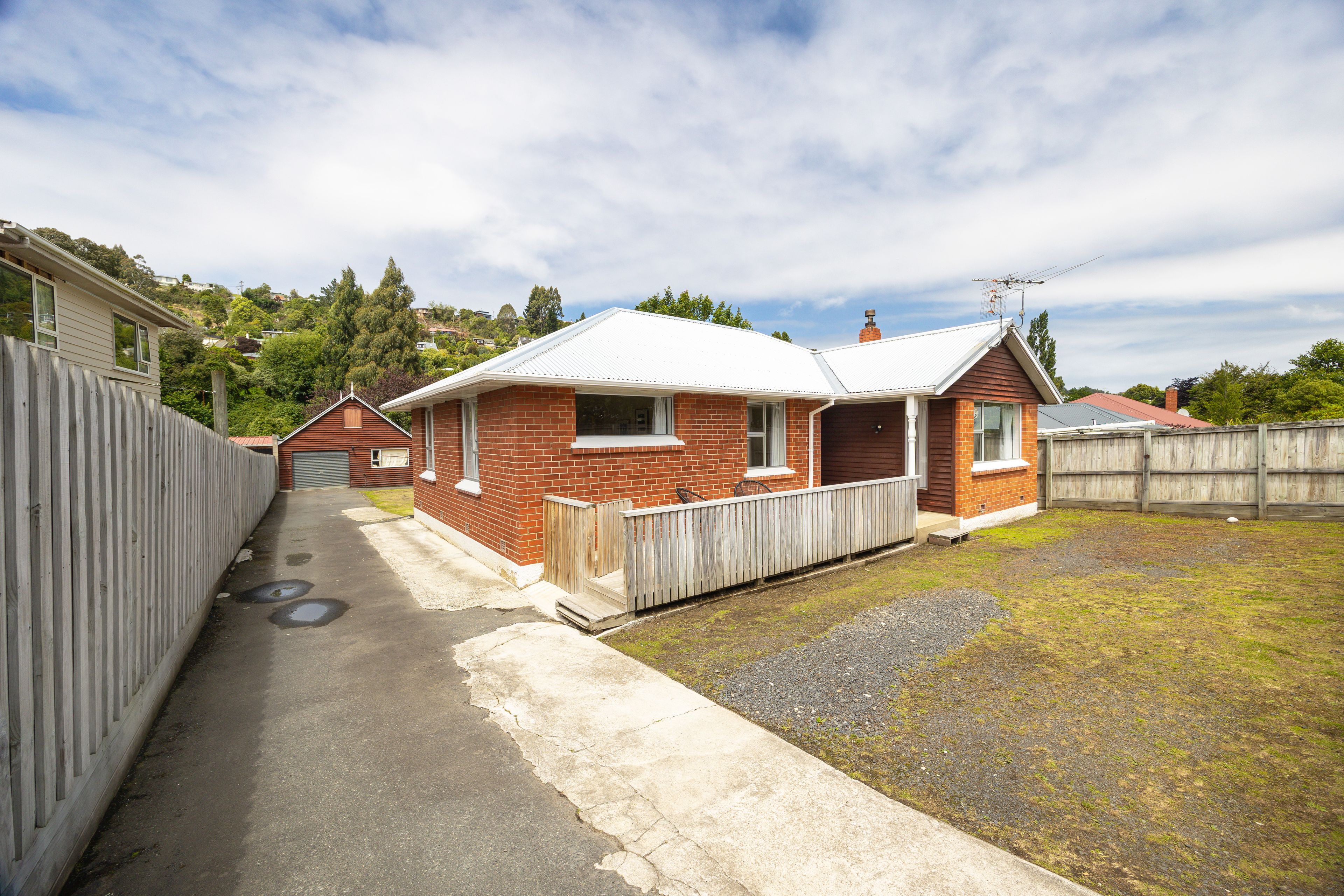 411 Kaikorai Valley Road, Bradford, Dunedin City