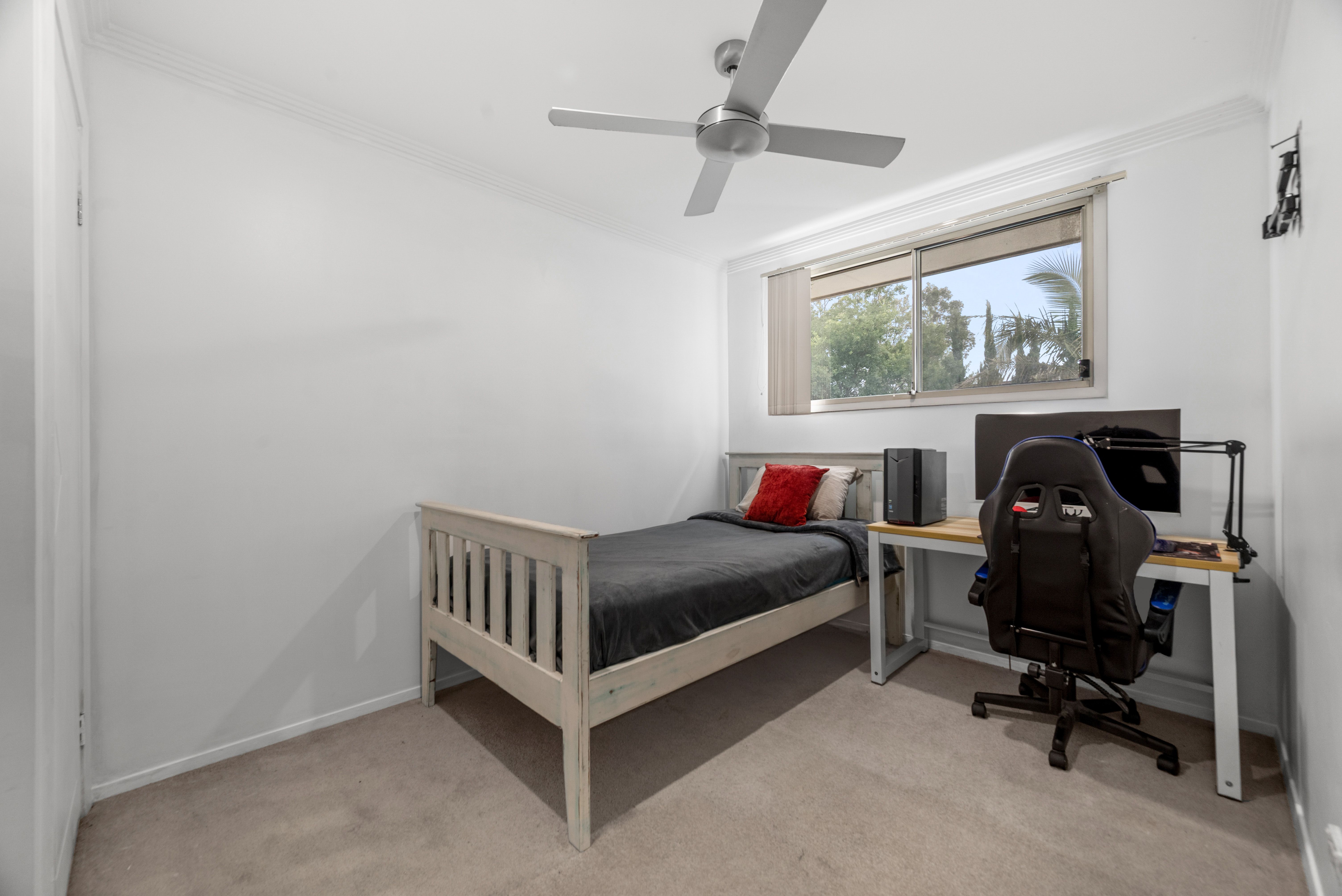 2B Willow Tree Avenue, Emu Plains, NSW