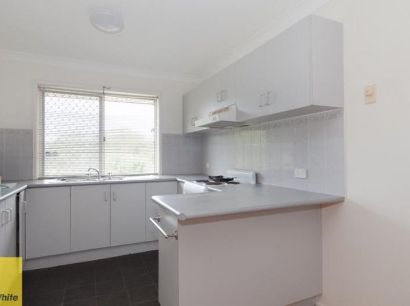 16 Dowling Street, Eagleby, QLD 4207
