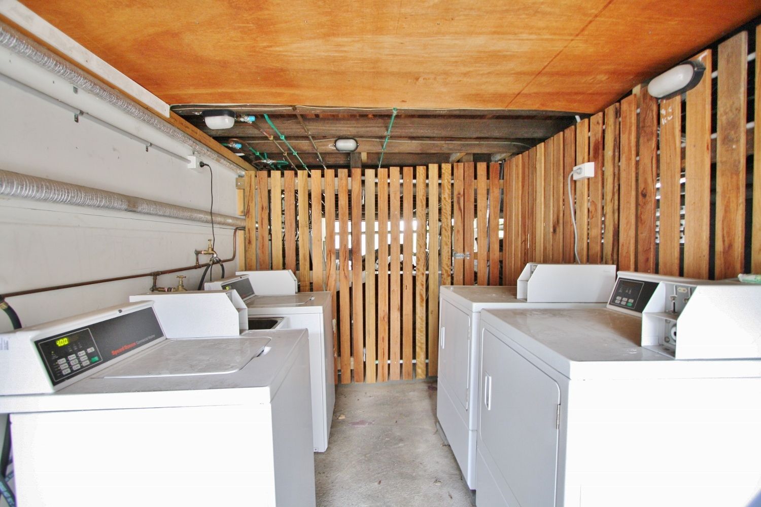 4E/12 Gladstone Road — photo 7 of 7