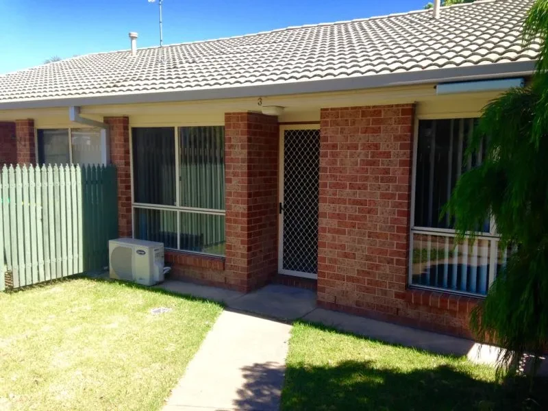 3/588 Webb Street, Lavington, NSW 2641