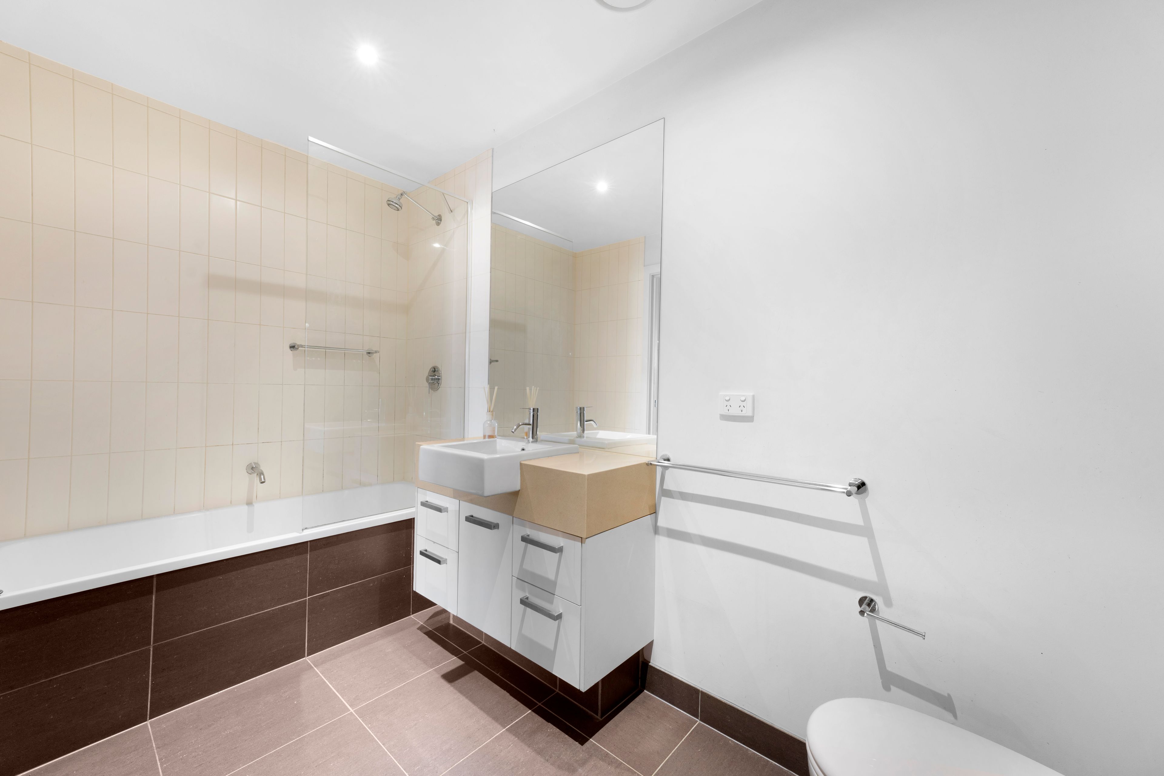 40/60-68 Gladesville Boulevard — photo 10 of 15