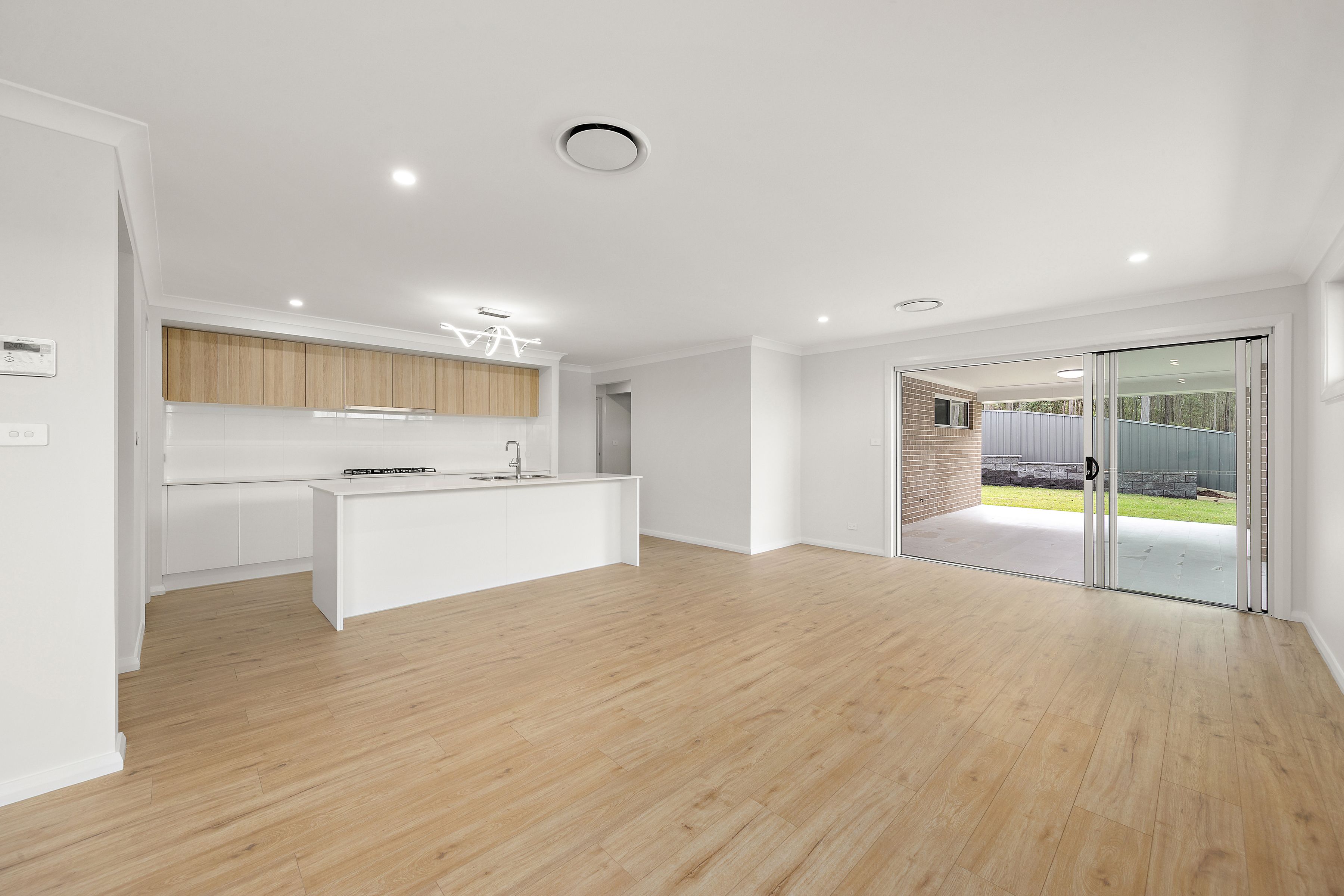 165 Kenakan Street — photo 8 of 15