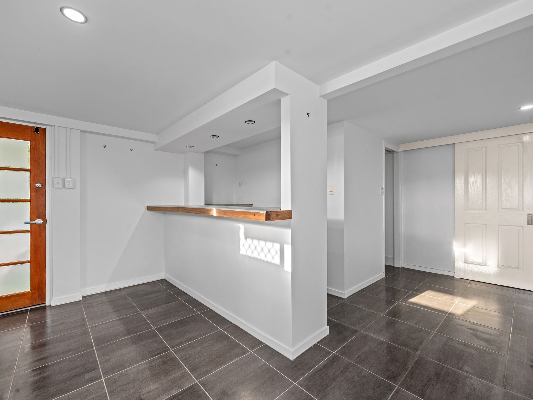 5 Olbern Crescent — photo 17 of 22