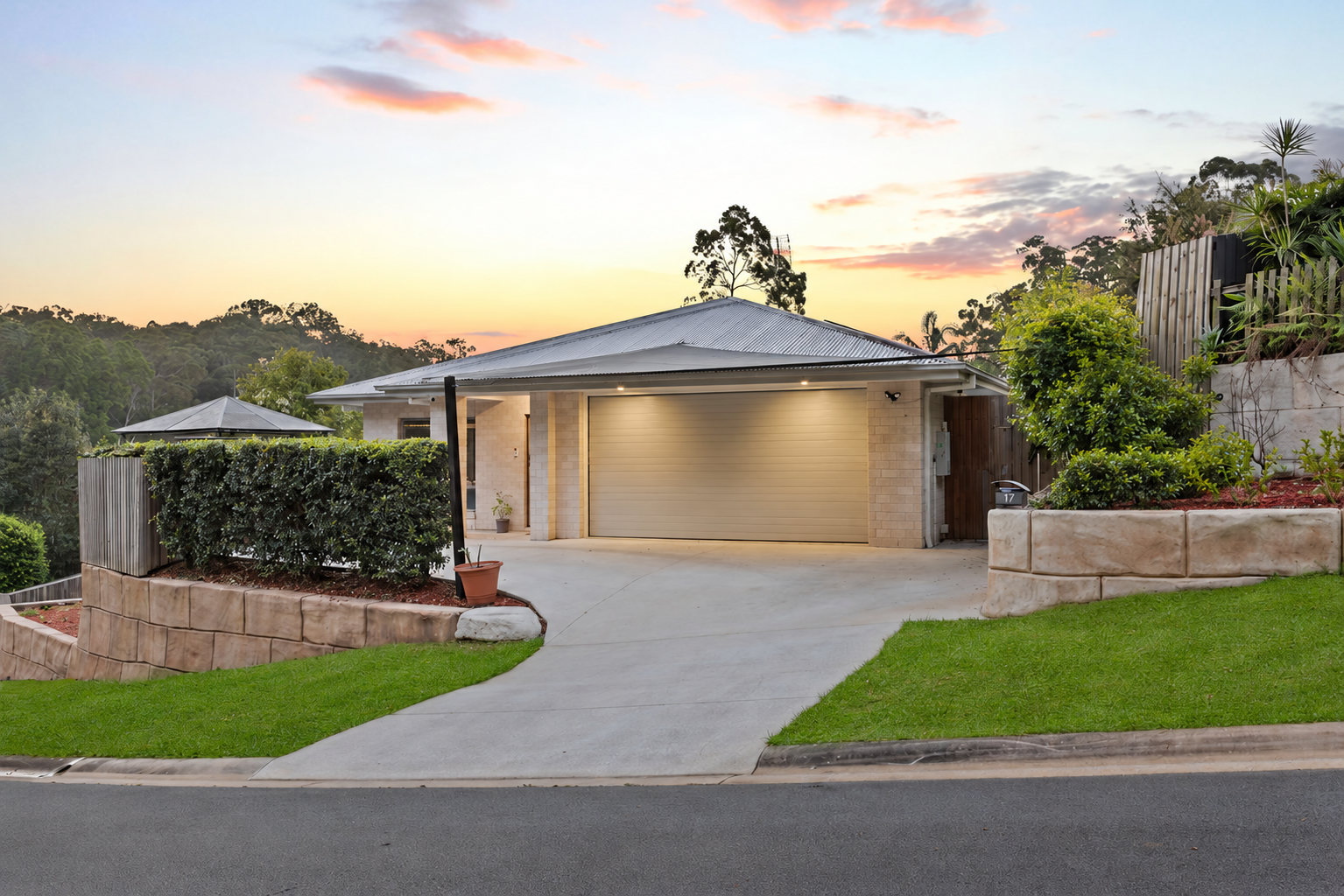 17 Banjo Crescent — photo from Ray White Robina