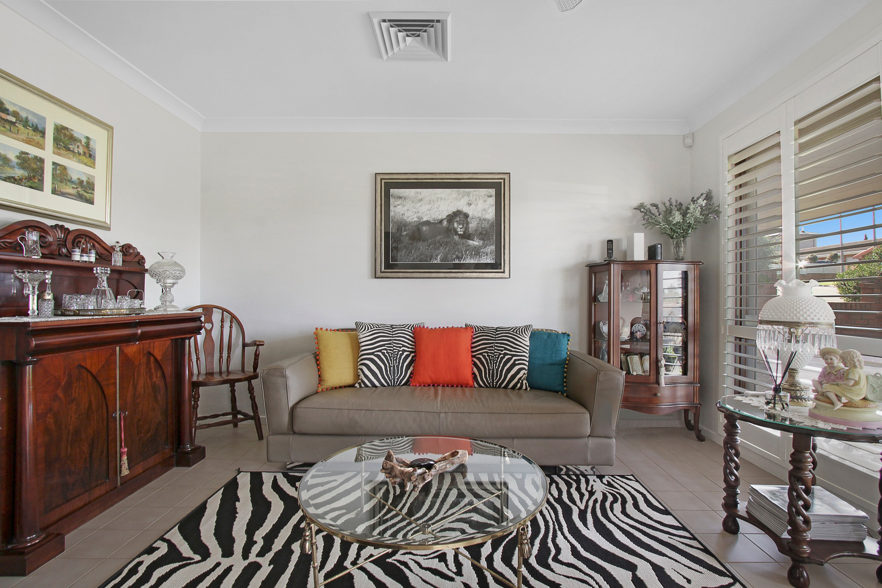 11 Darling Street, Abbotsbury, NSW 2176