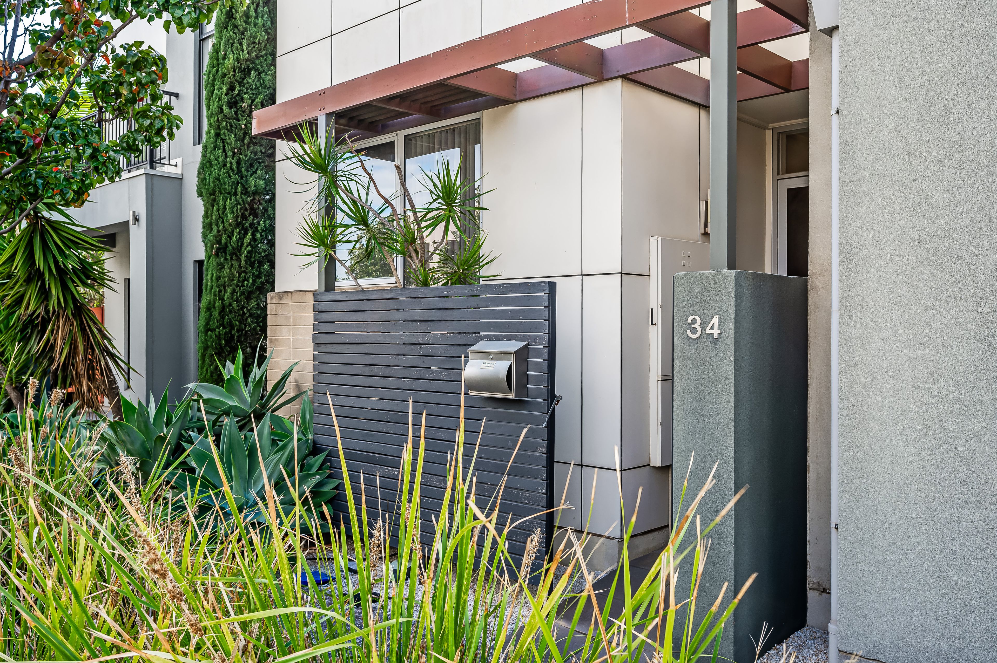 34 Harvey Circuit, Mawson Lakes, SA 5095