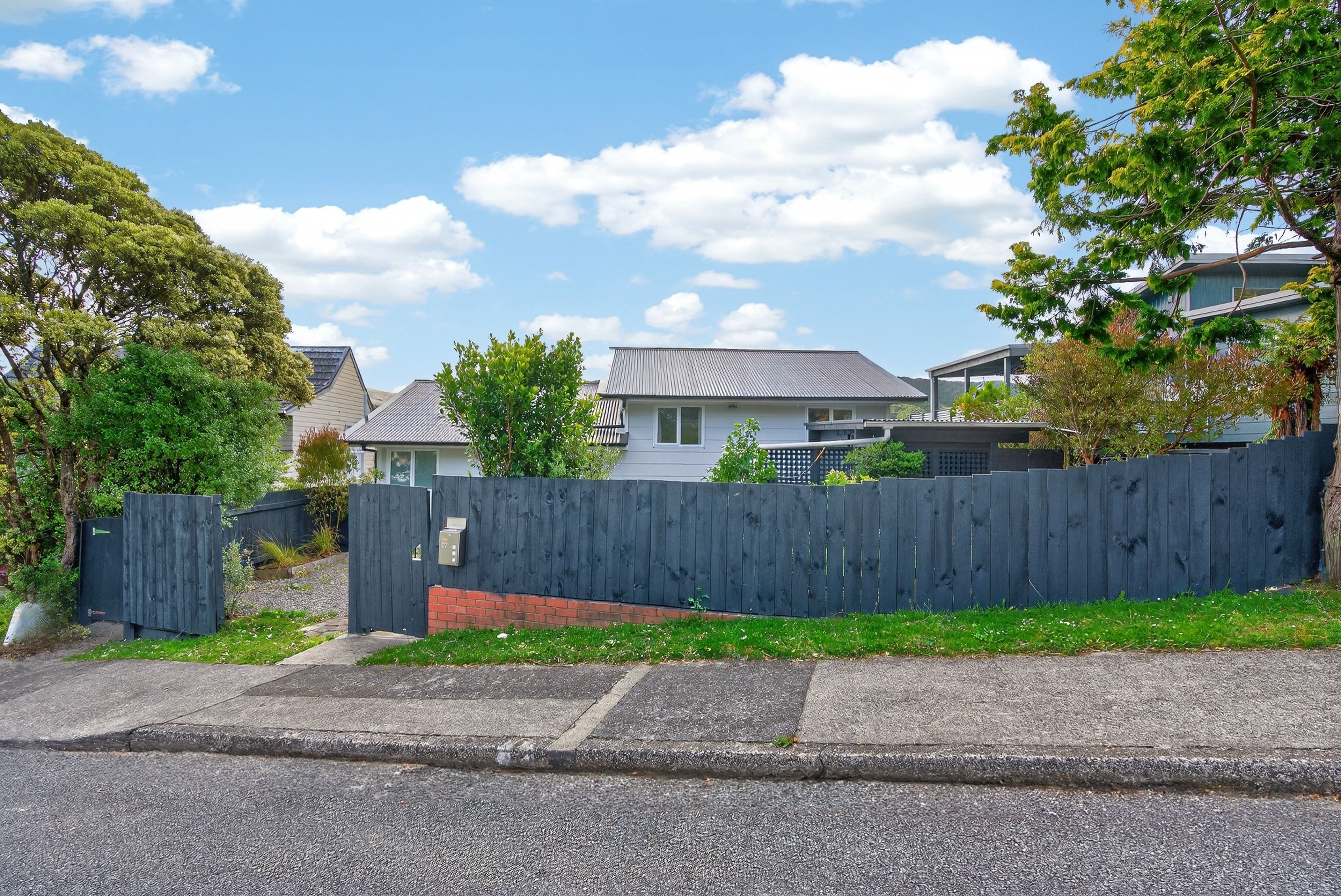 27 Kingsley Street, Stokes Valley, Lower Hutt City