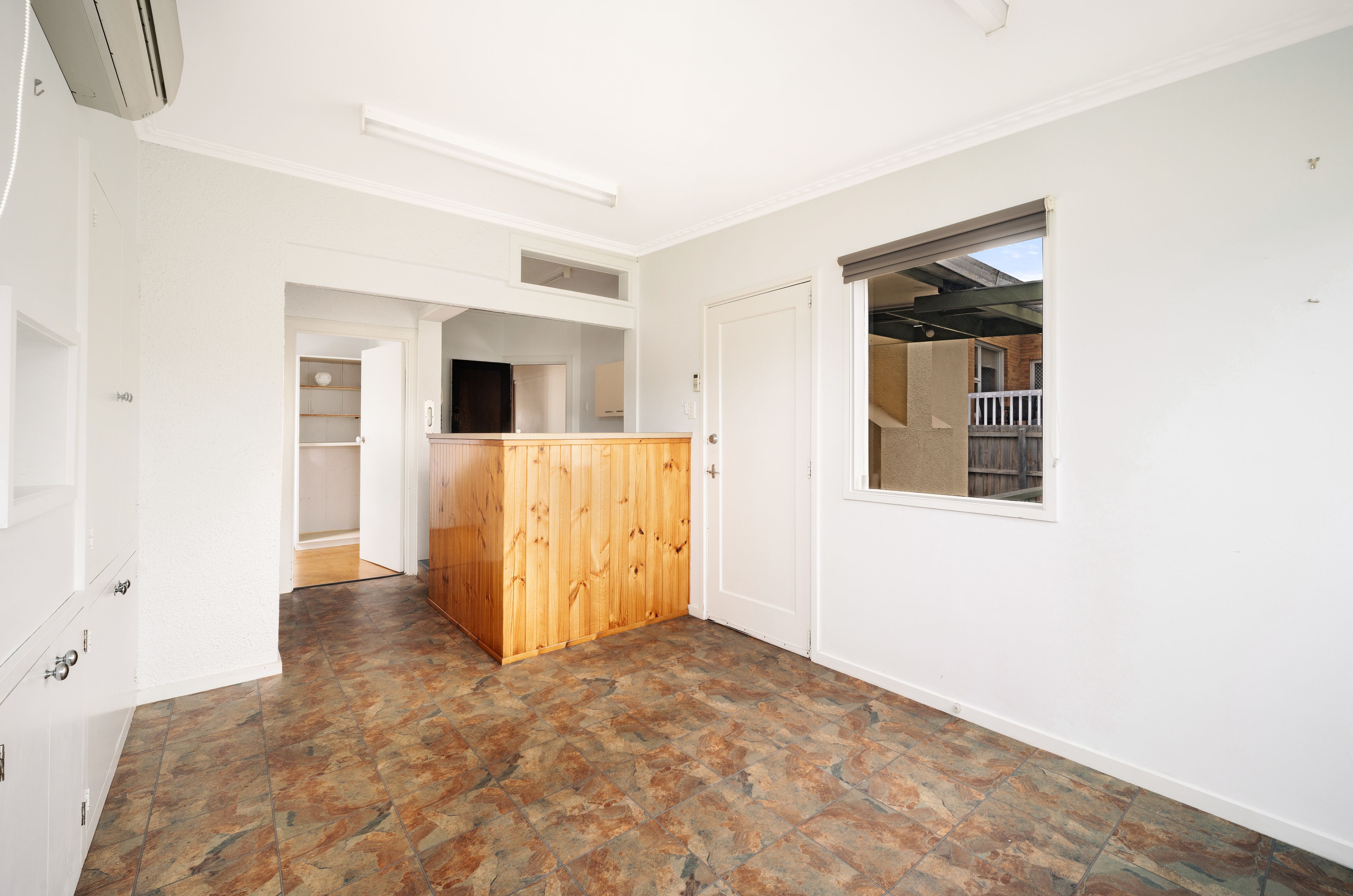 16 Jackman Avenue — photo 12 of 18