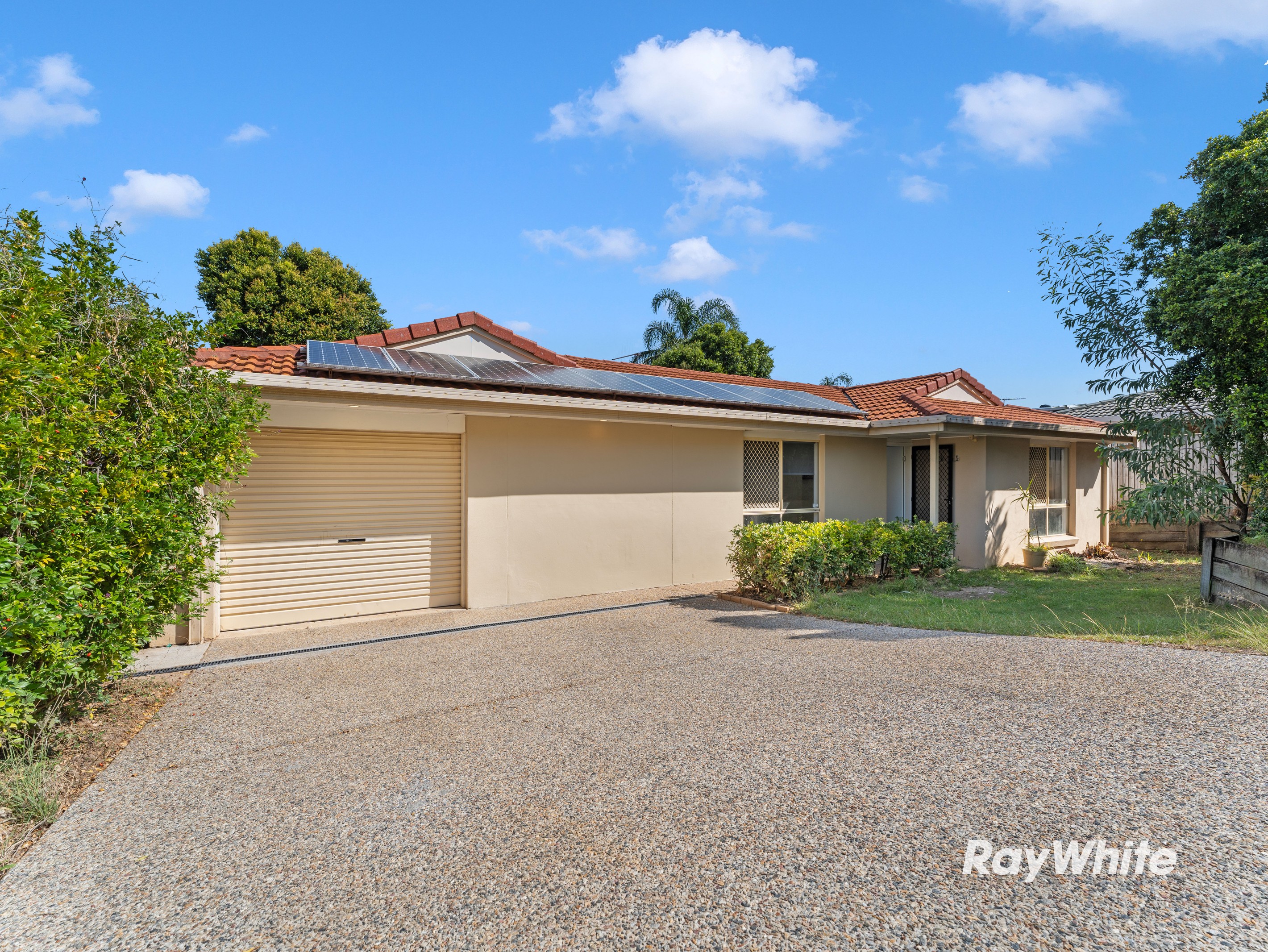 14 Tahan Crescent, Tanah Merah, QLD 4128