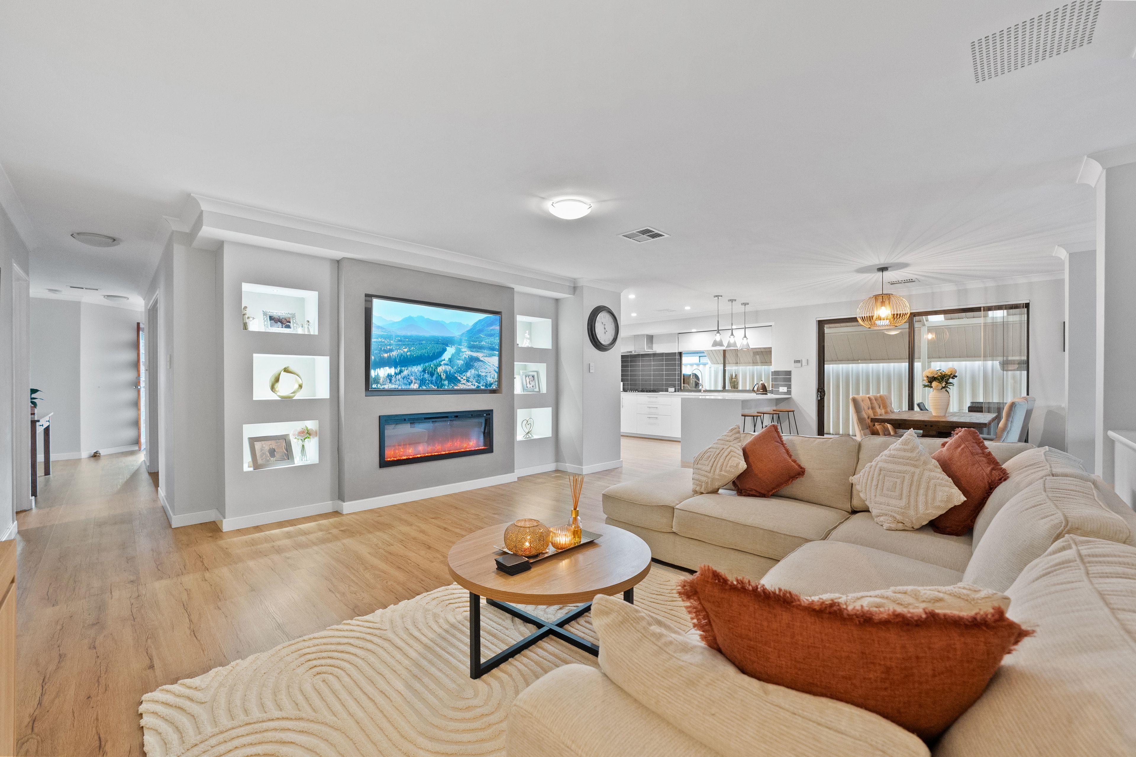 10 Dominion Way — photo 3 of 30