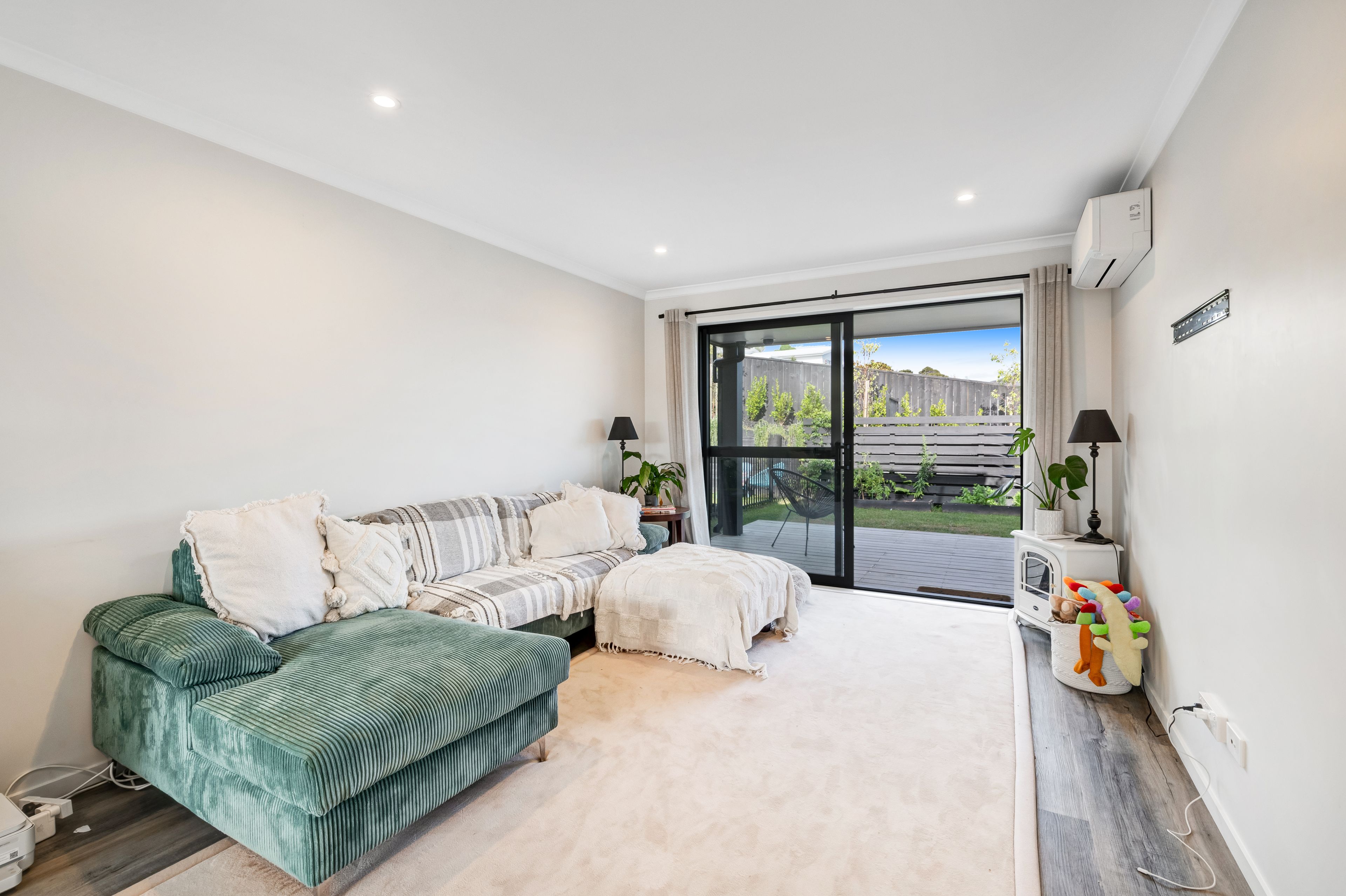 2/19 Ringi Lane, Orewa, Rodney