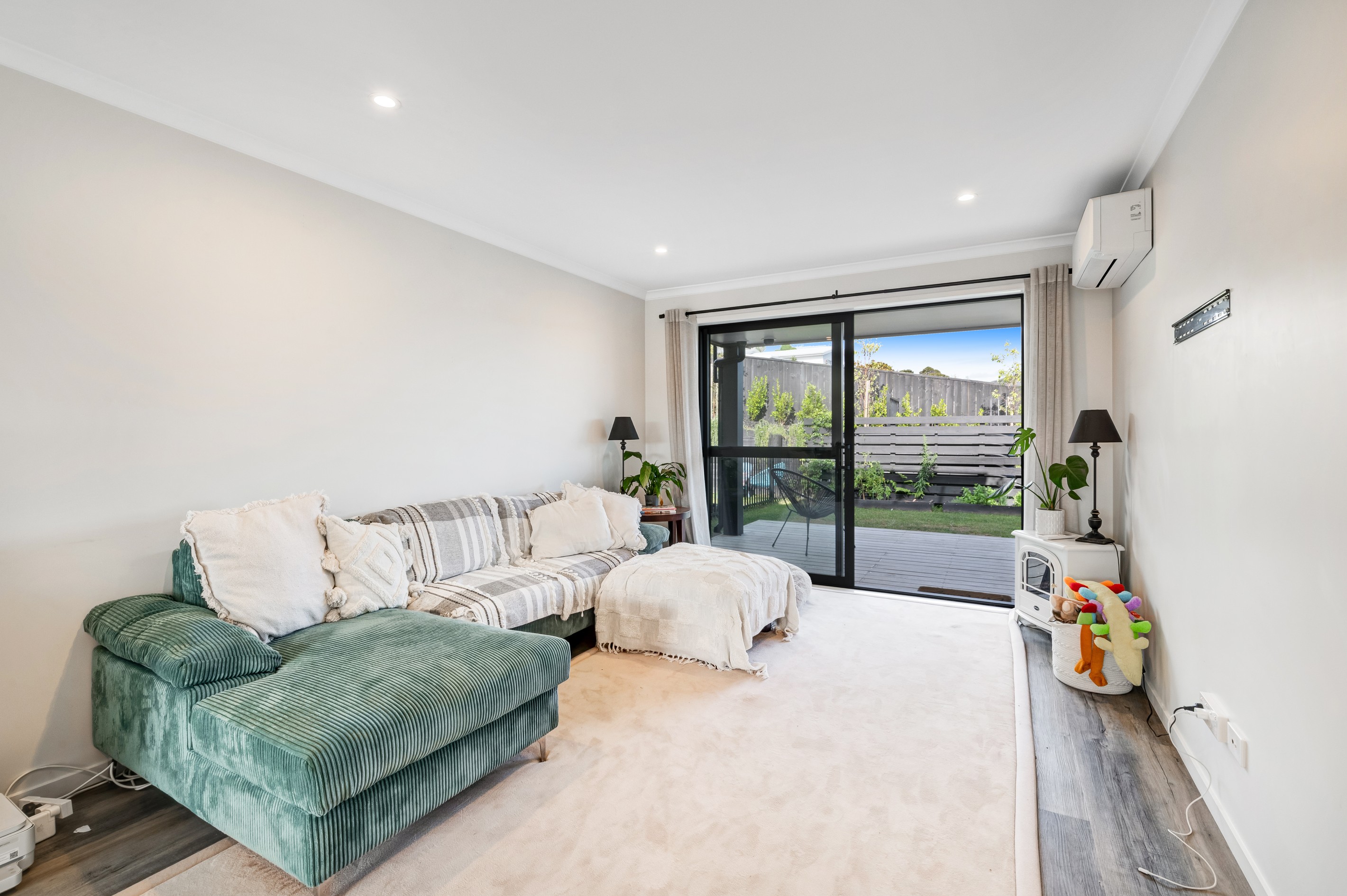 2/19 Ringi Lane, Orewa, Rodney