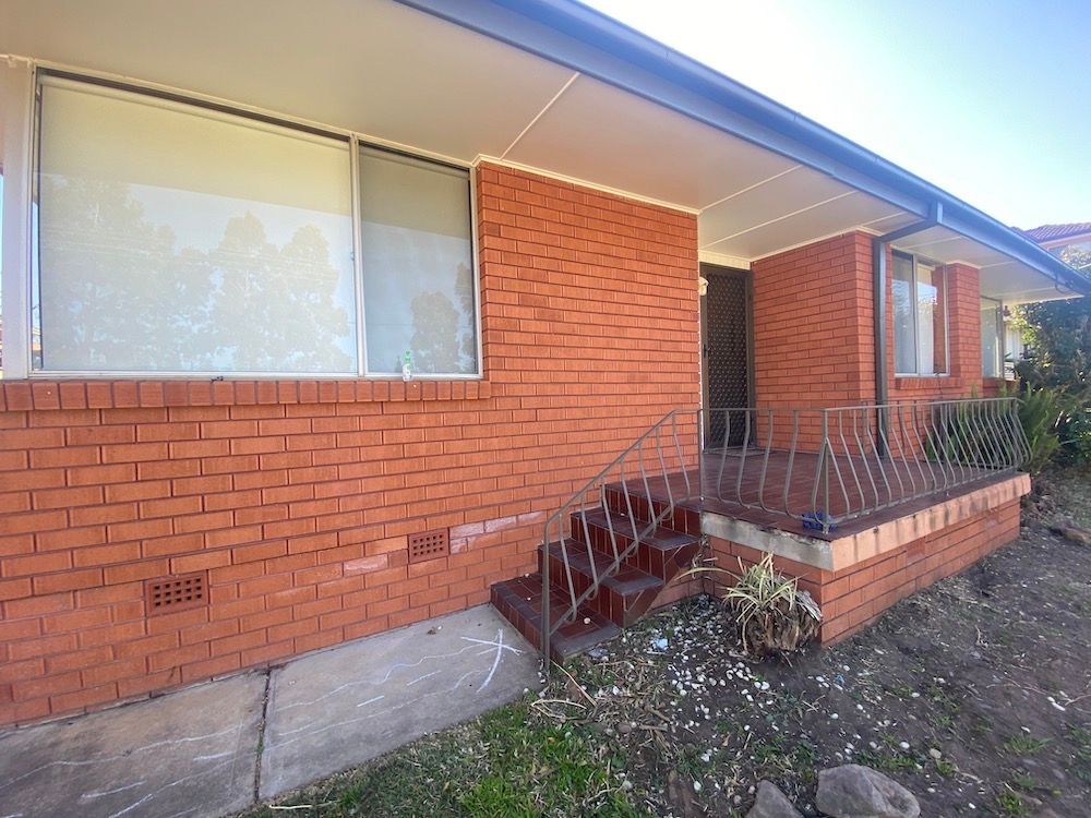 29 Brooks Street, Macquarie Fields, NSW 2564