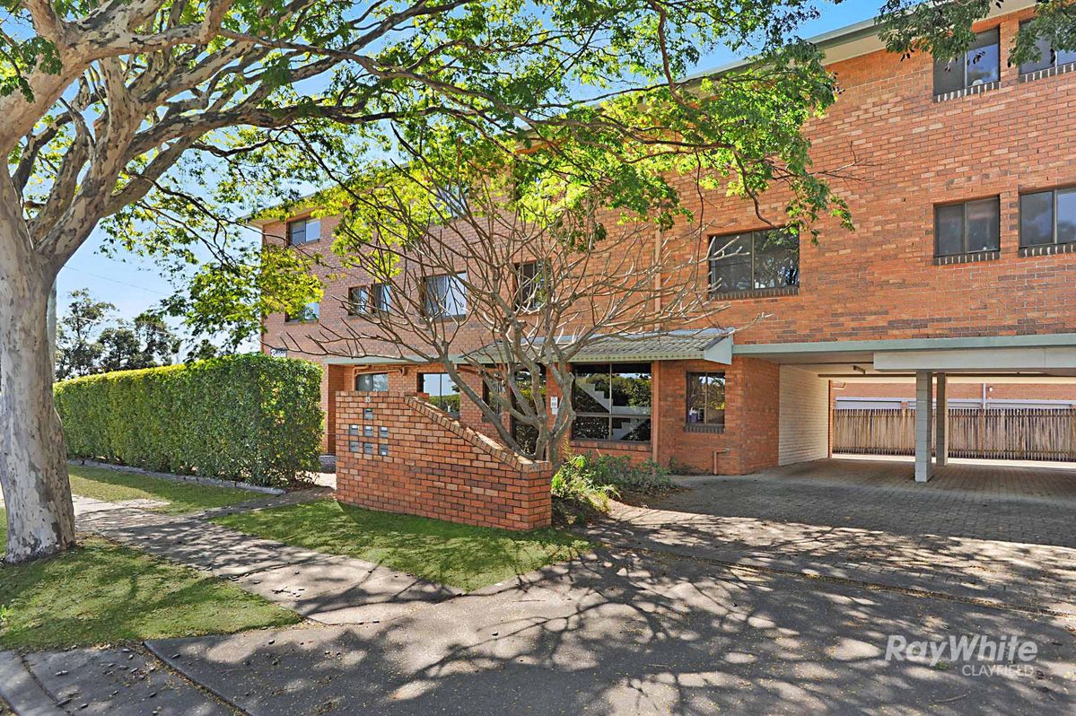 35 Railway Parade, Clayfield QLD 4011