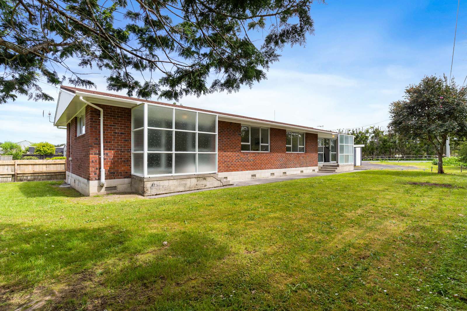 2/9 Riverlea Road, Whenuapai, Waitakere City Real Estate Ray White