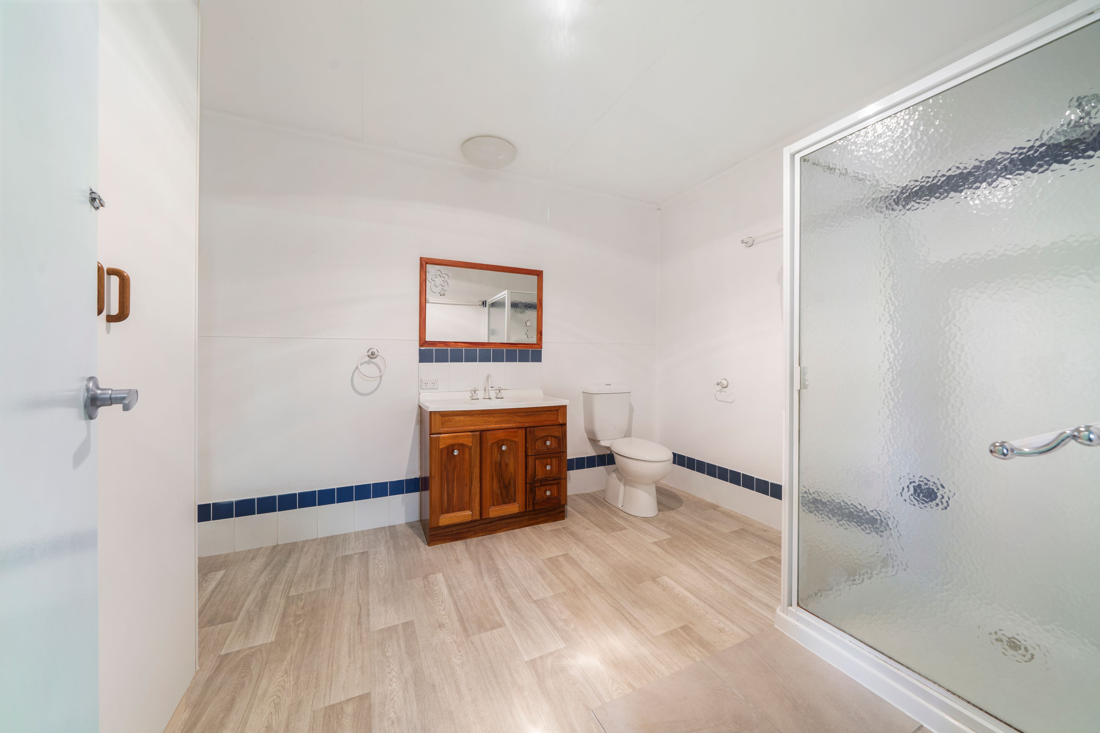 13 Holmes Street — photo 11 of 22