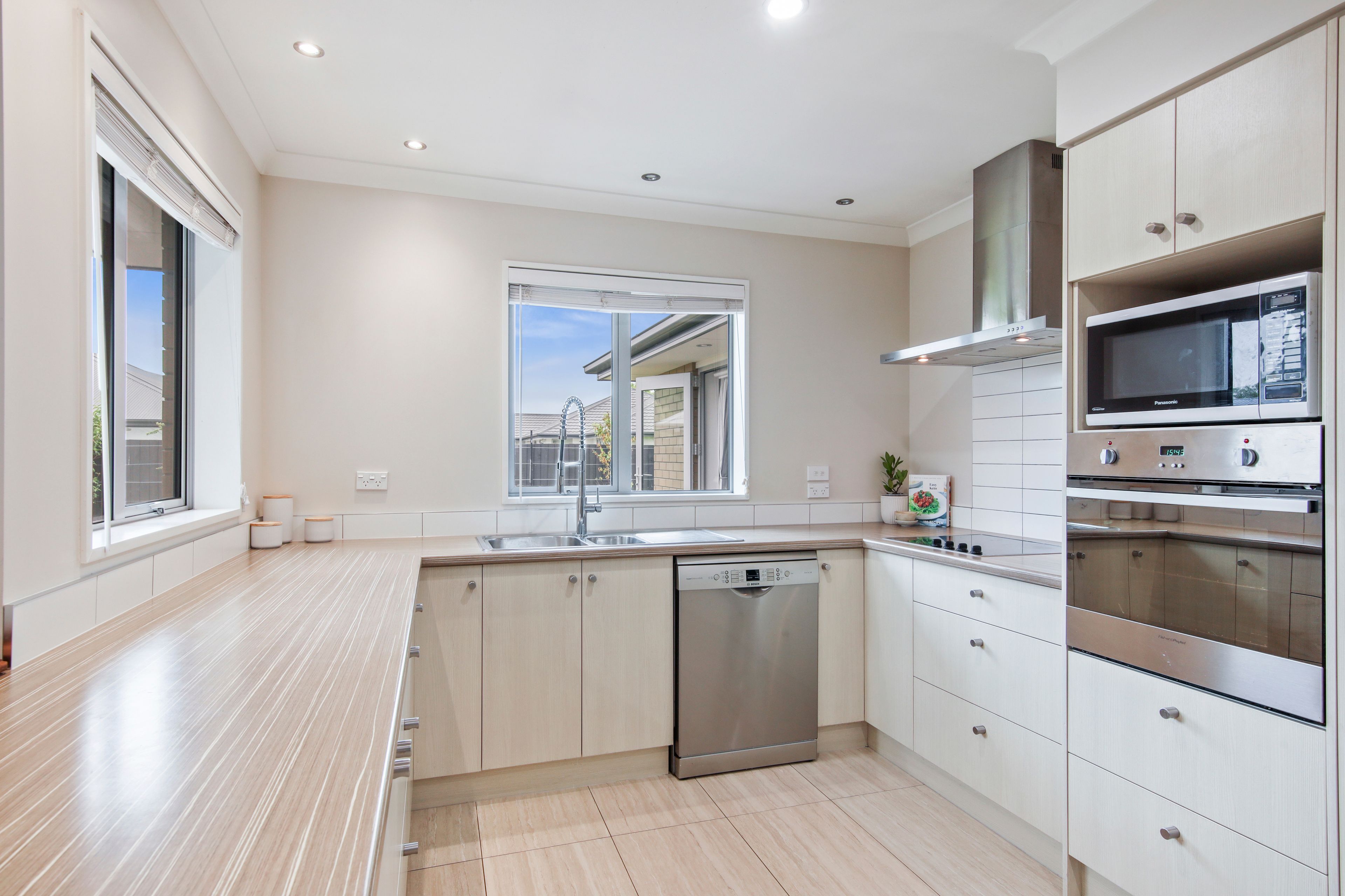 16 Birchgrove Gardens, Mairehau, Christchurch City
