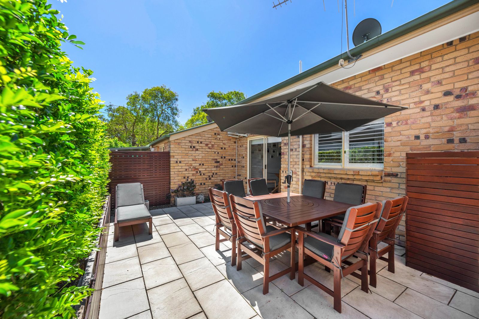 2/249 Riding Road, Balmoral, QLD 4171