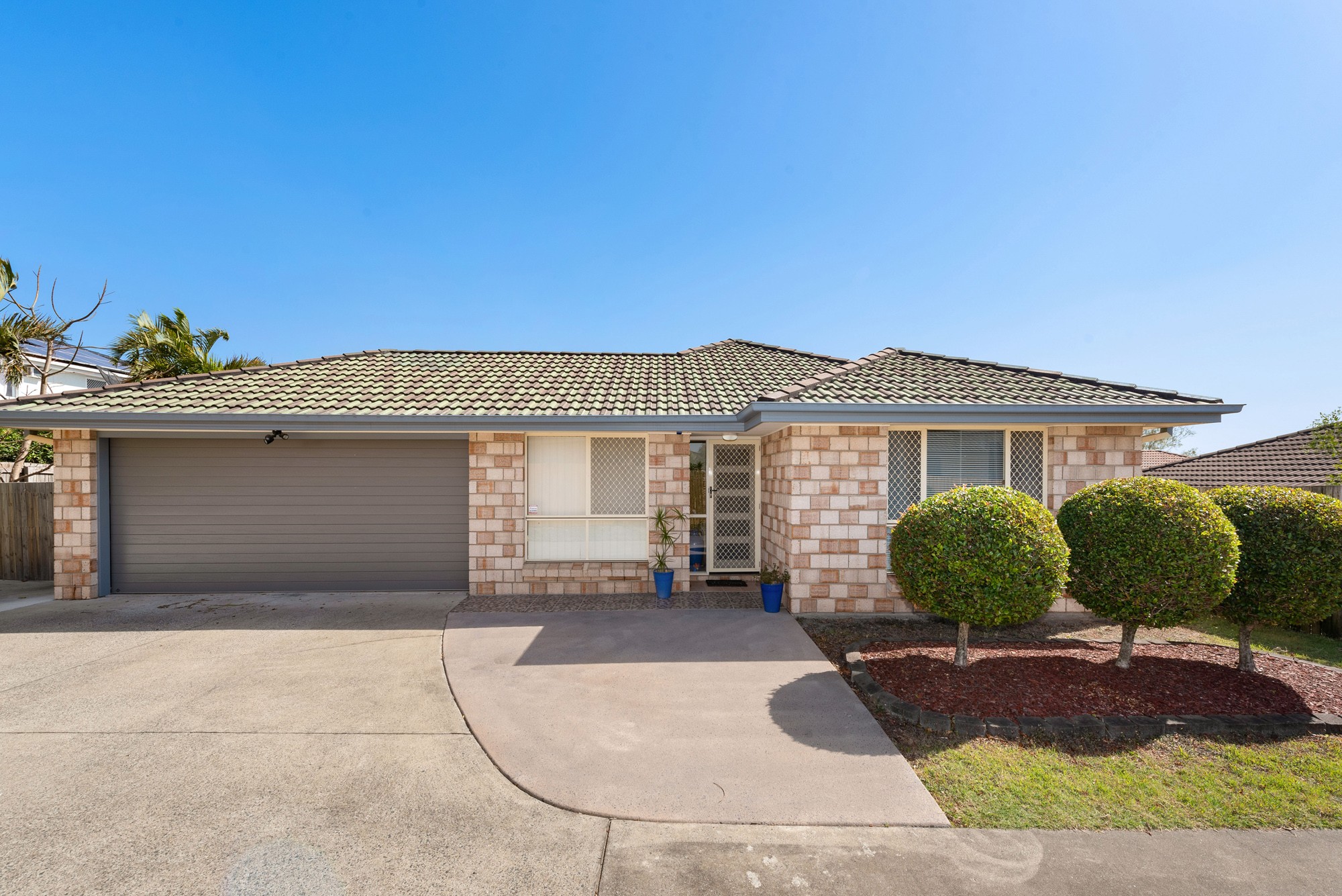 6 Sunningdale Street, Oxley, QLD 4075