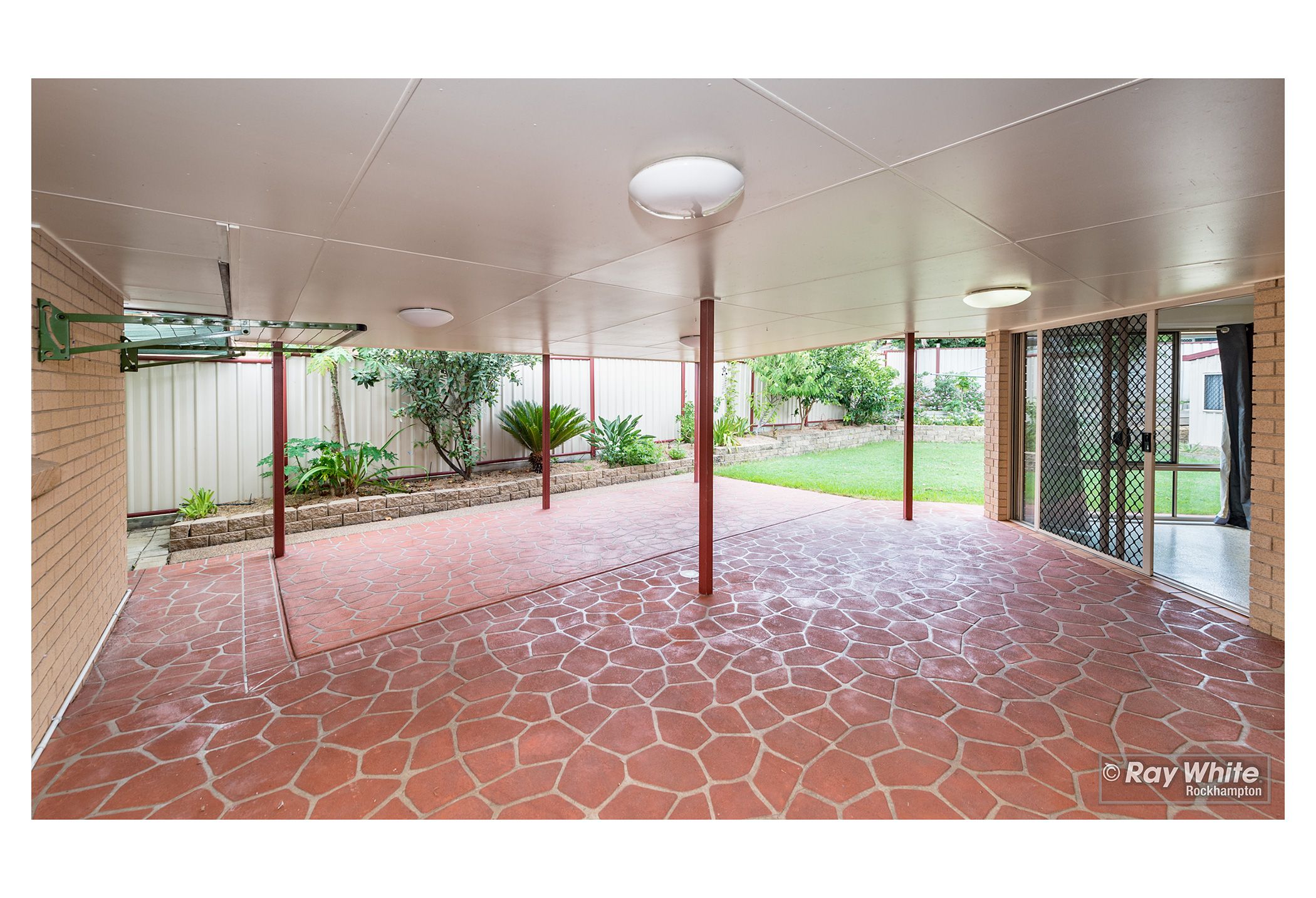 3 Van Haeren Street, Kawana, QLD 4701