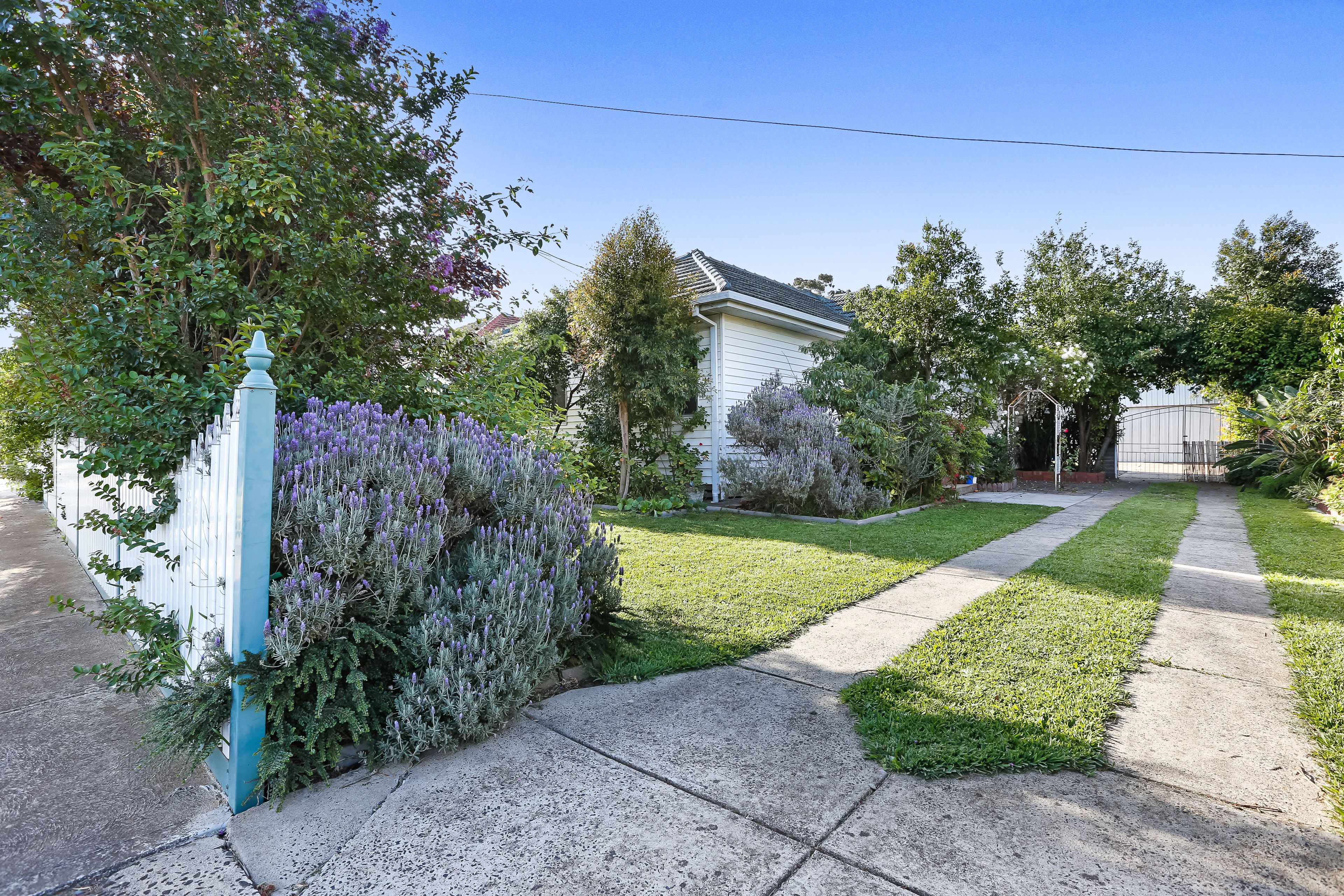 14 Merbein Street, Pascoe Vale VIC 3044