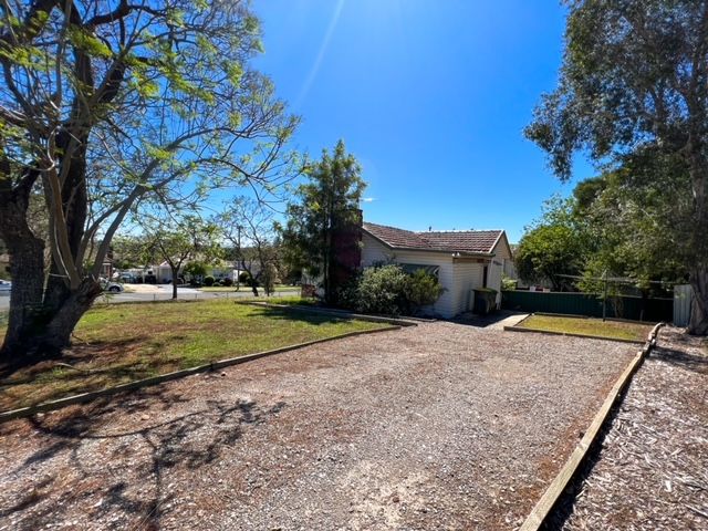2 Rosalind Street, Campbelltown, NSW 2560