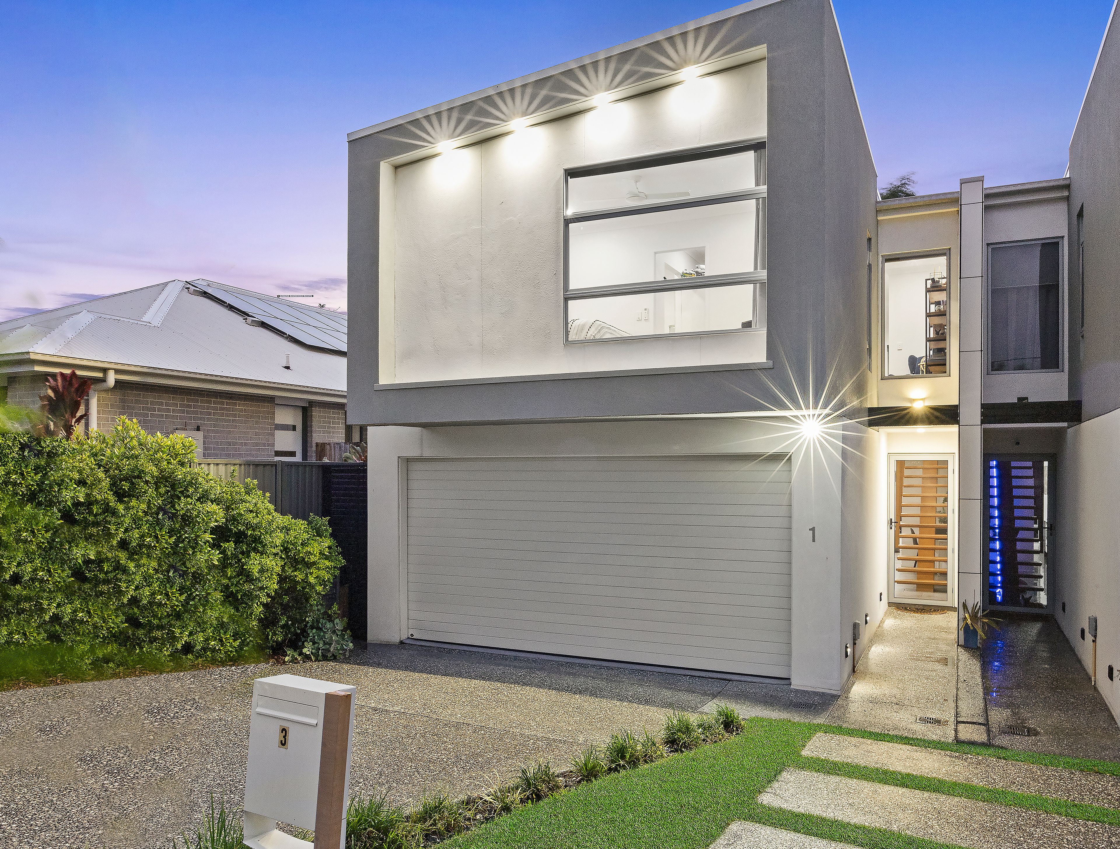 1/3 Kenmar Street, Labrador, QLD 4215