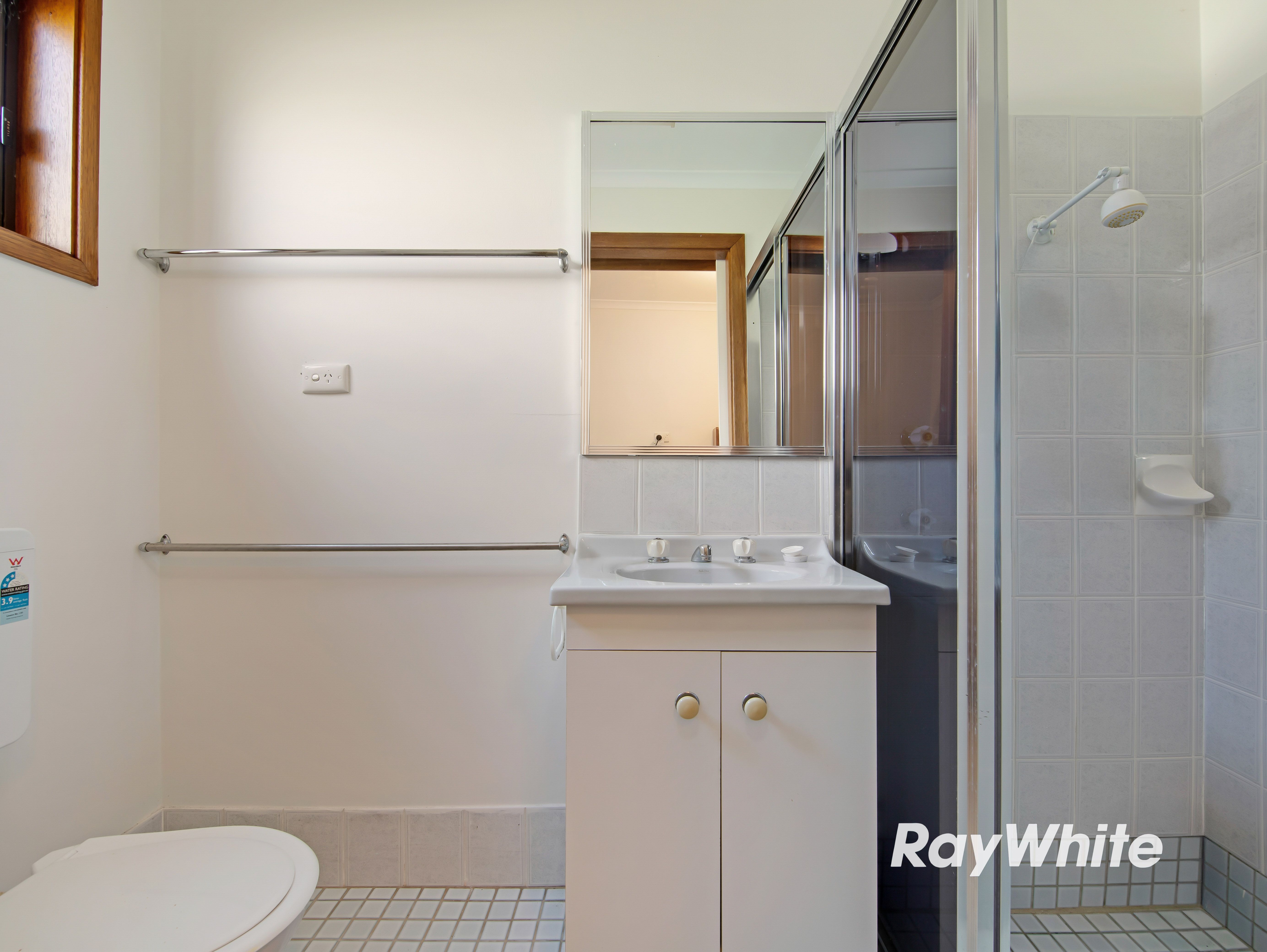 2 Hicken Street — photo 8 of 24
